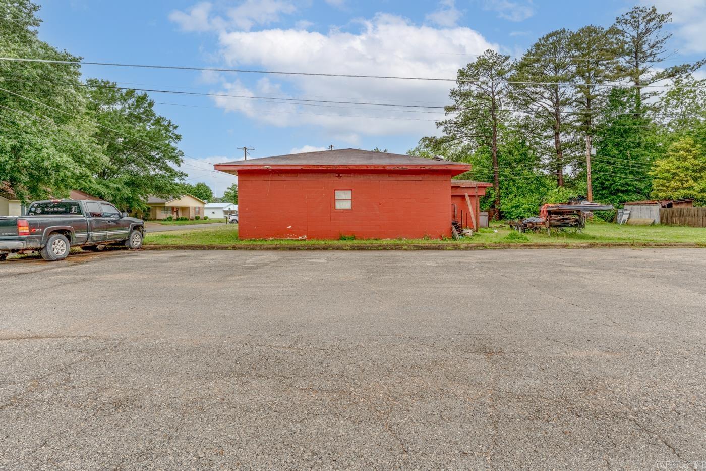 314 W Martin Dr  Wynne, AR