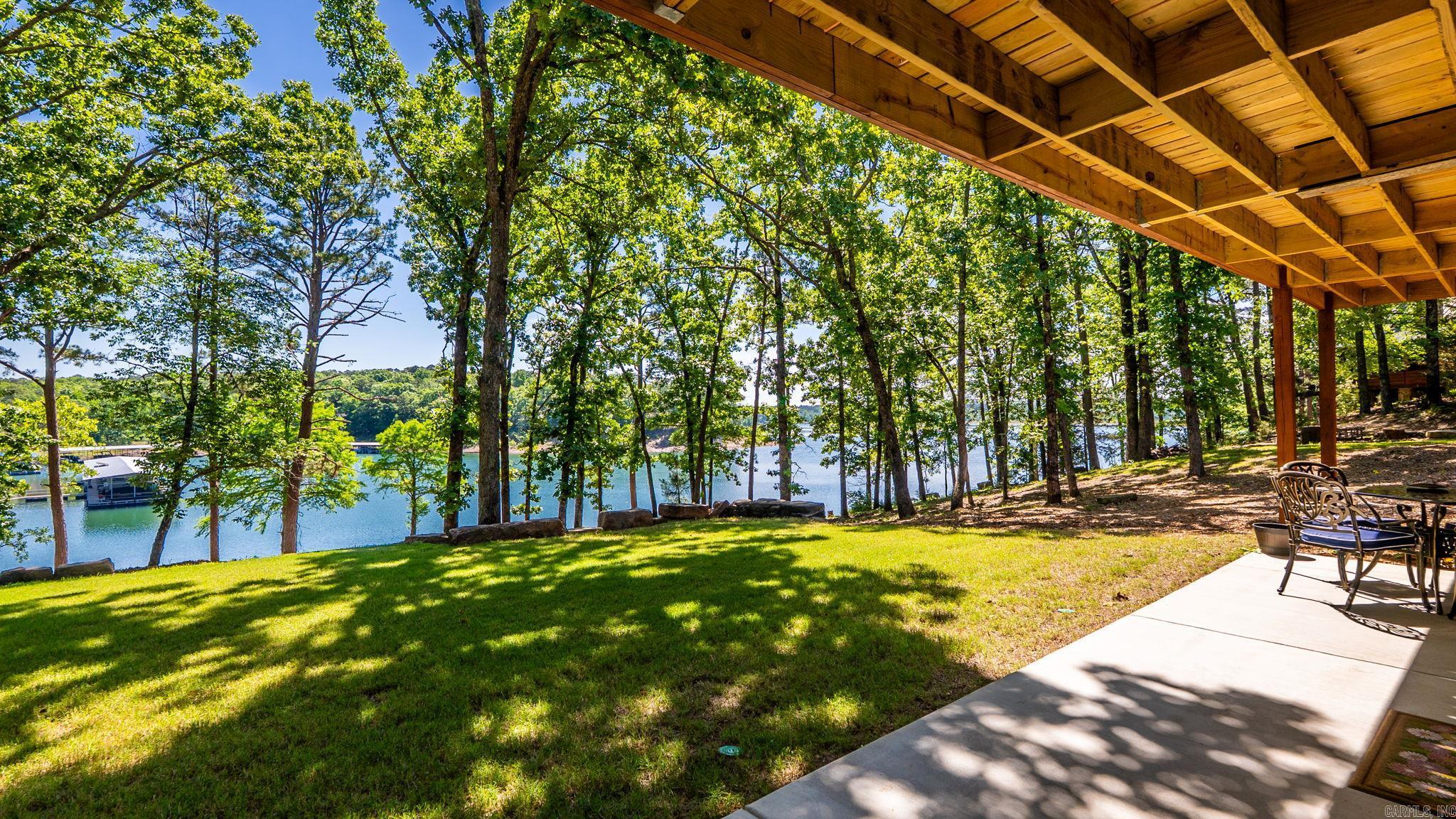 116 Eagle Shores Circle  Fairfield Bay, AR