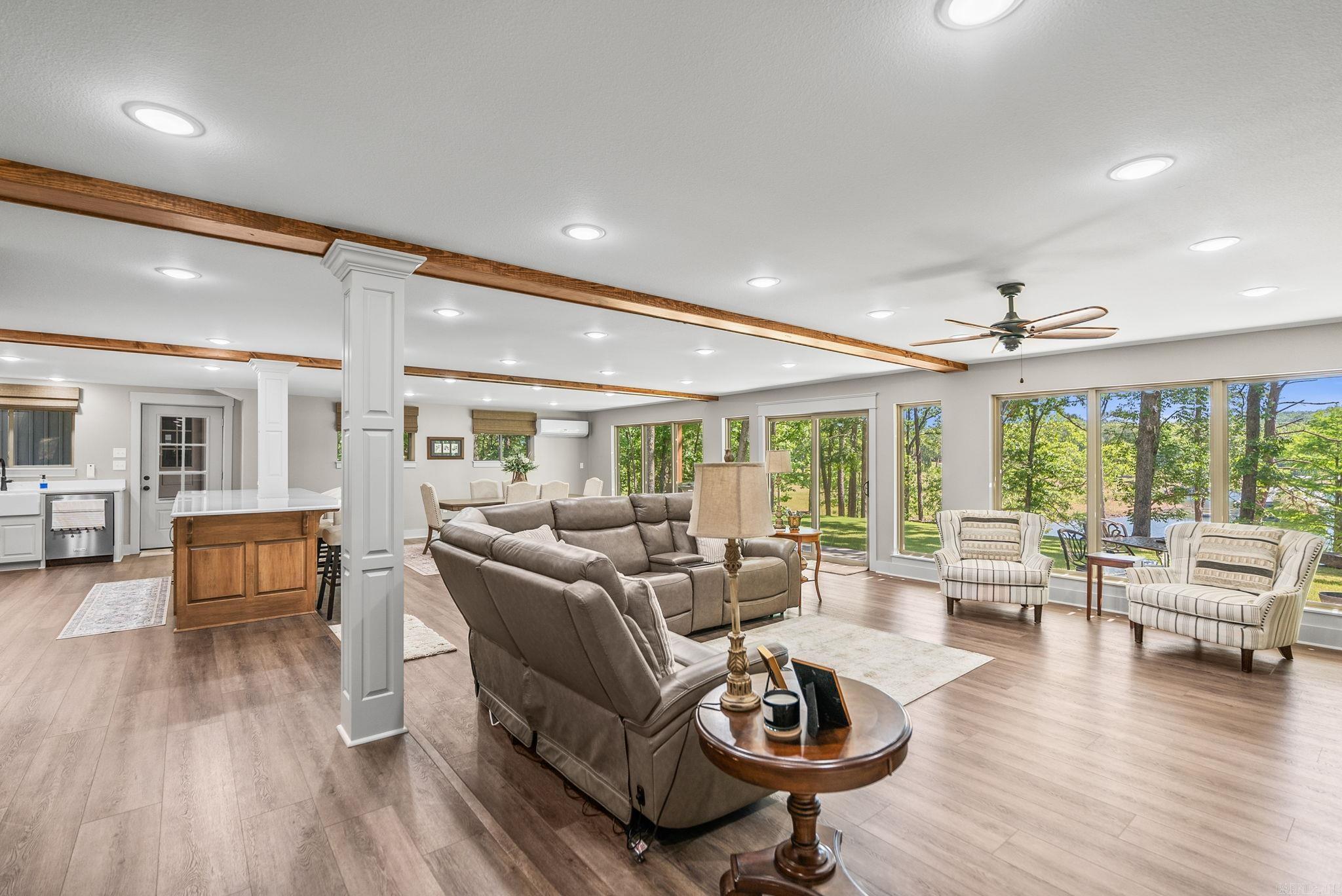116 Eagle Shores Circle  Fairfield Bay, AR