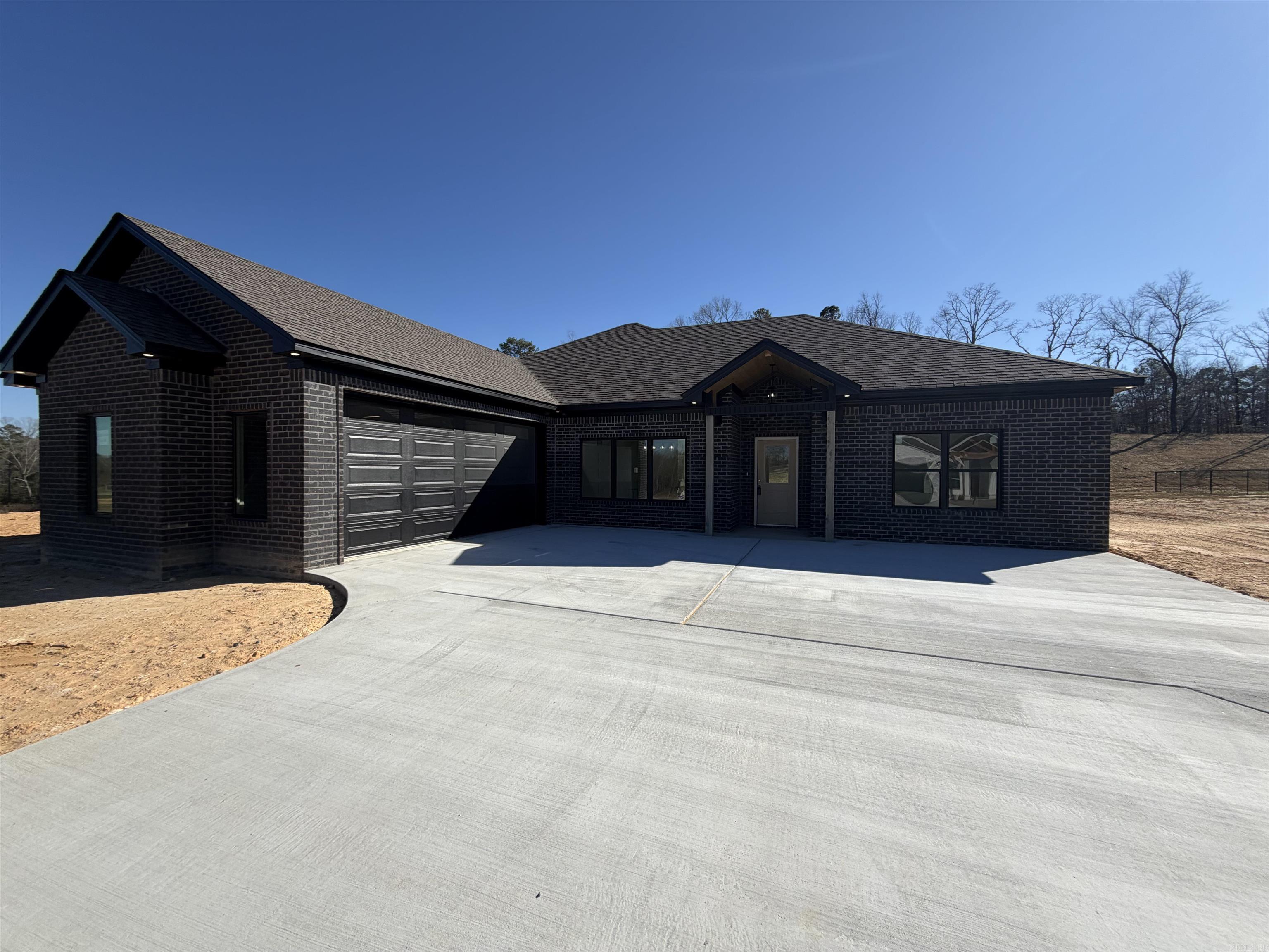 1160 Duke  Bauxite, AR