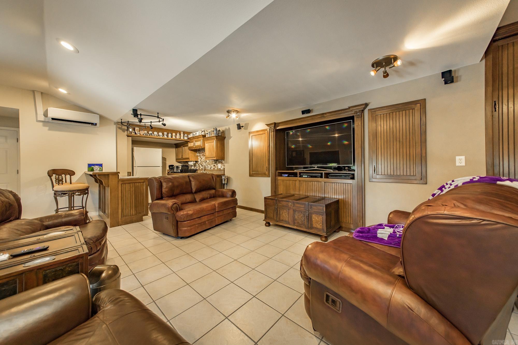 252 Lakeside  Fairfield Bay, AR