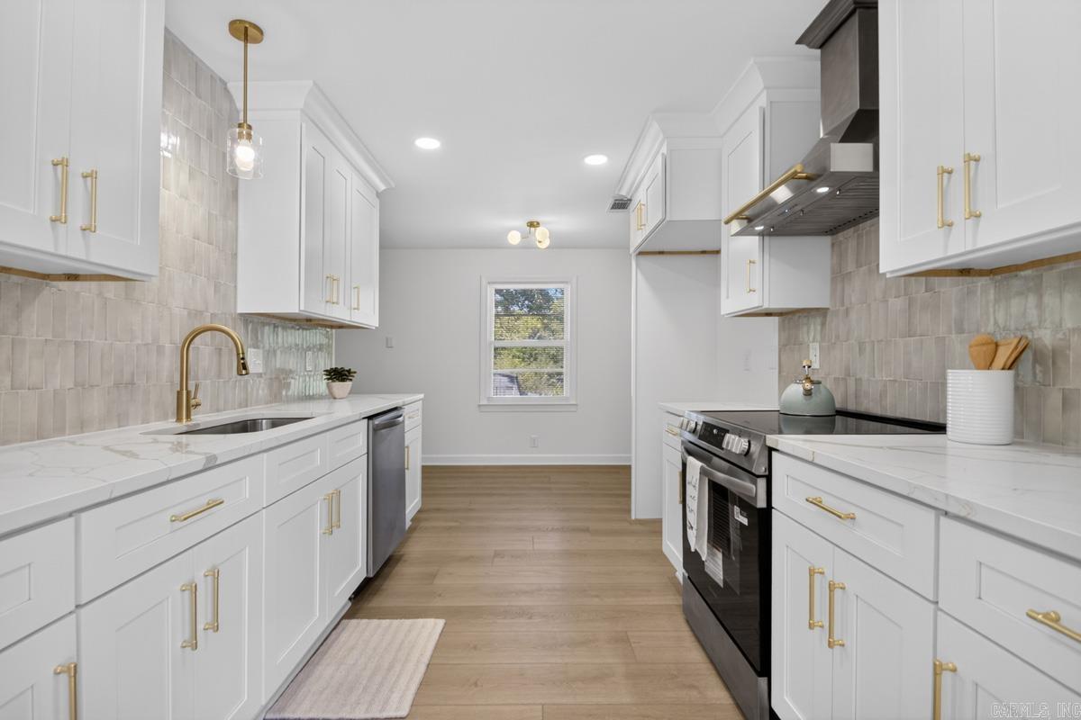 1001 Garland  North Little Rock, AR