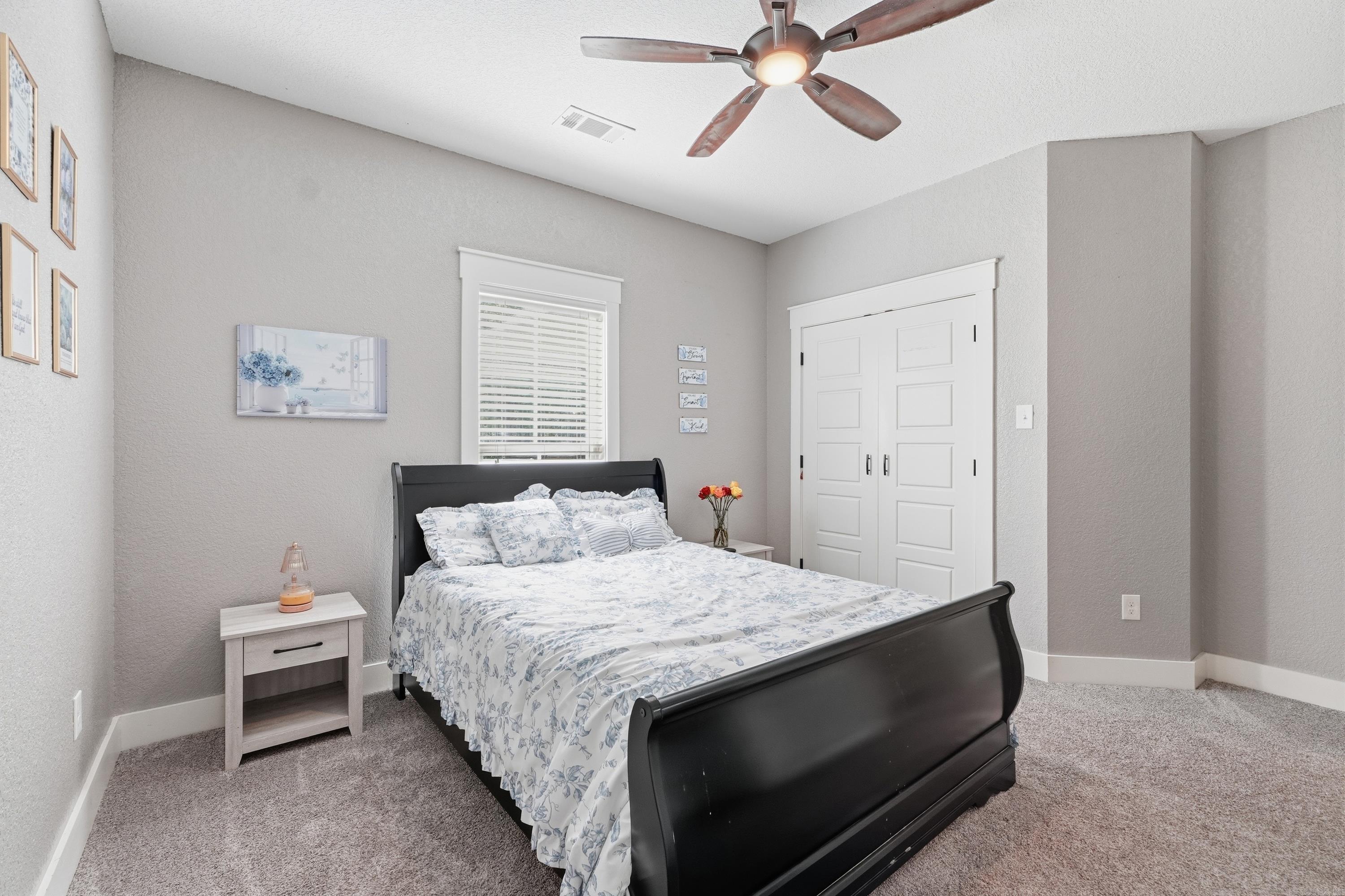 4 Evergreen  Greenbrier, AR