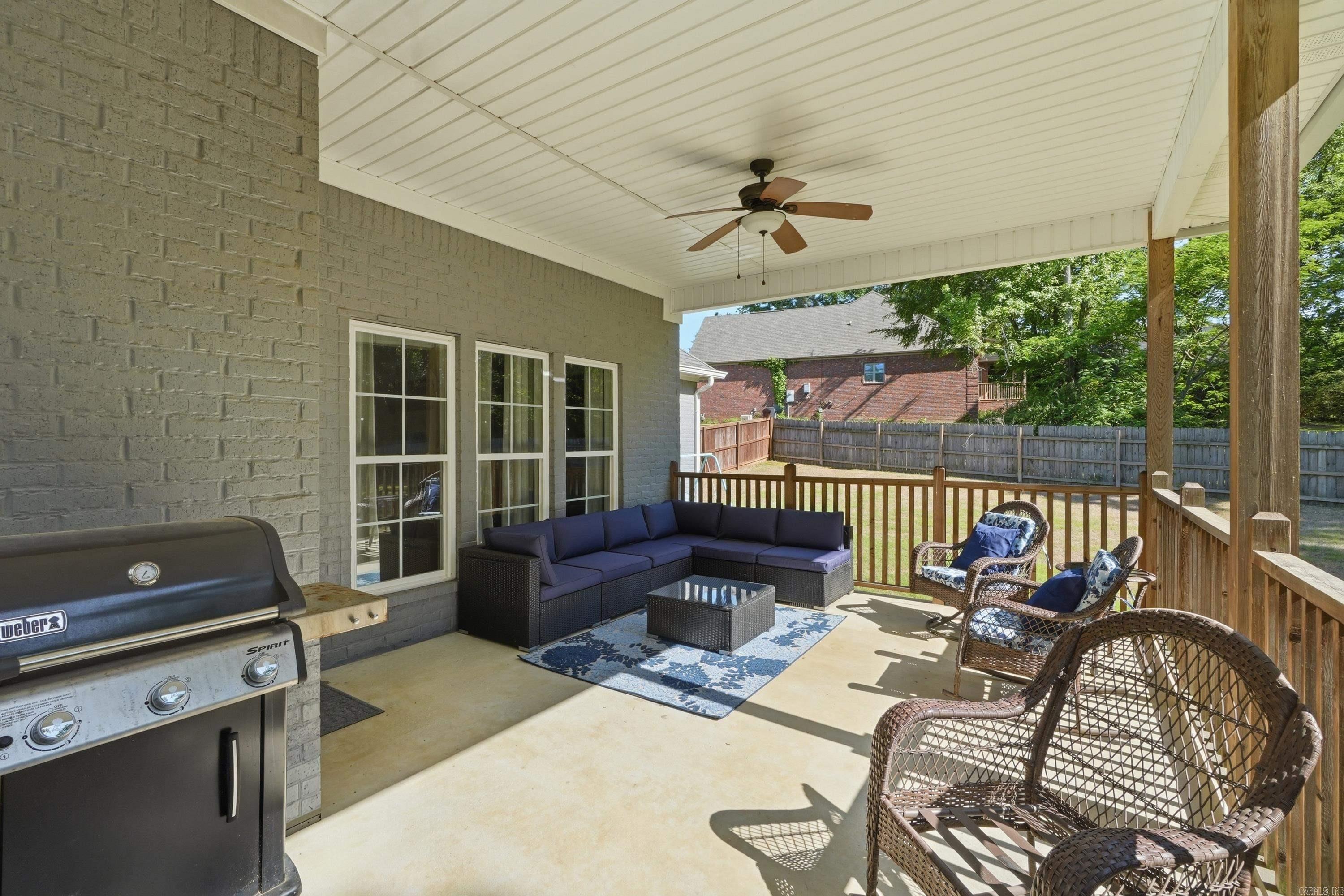 4 Evergreen  Greenbrier, AR