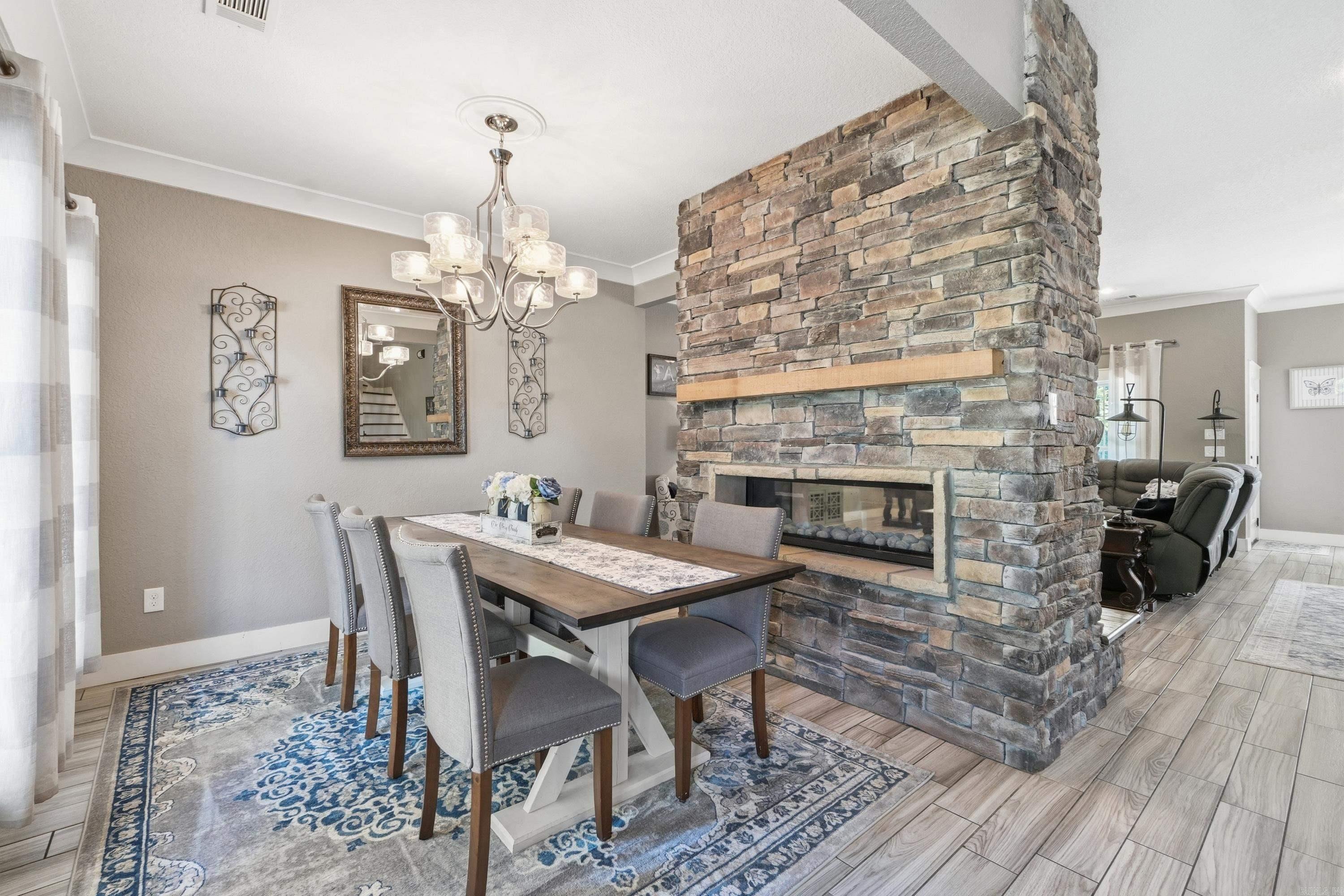 4 Evergreen  Greenbrier, AR