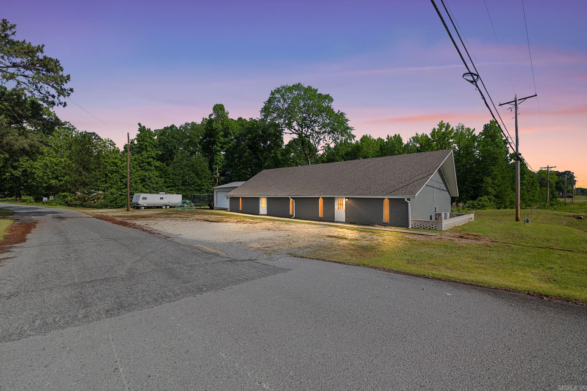 421 S Grant 81  Sheridan, AR