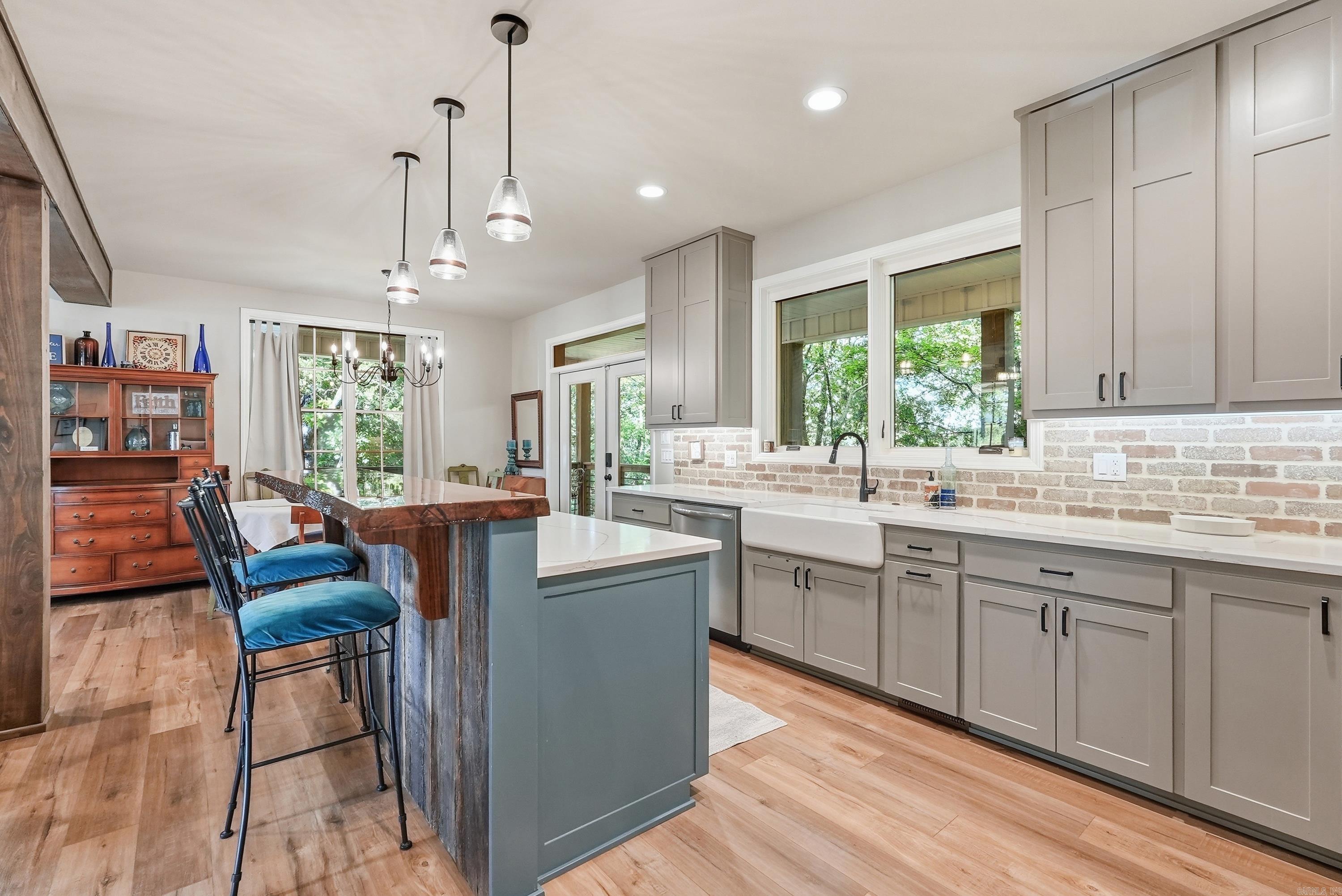 3427 Dug Hill  Drasco, AR