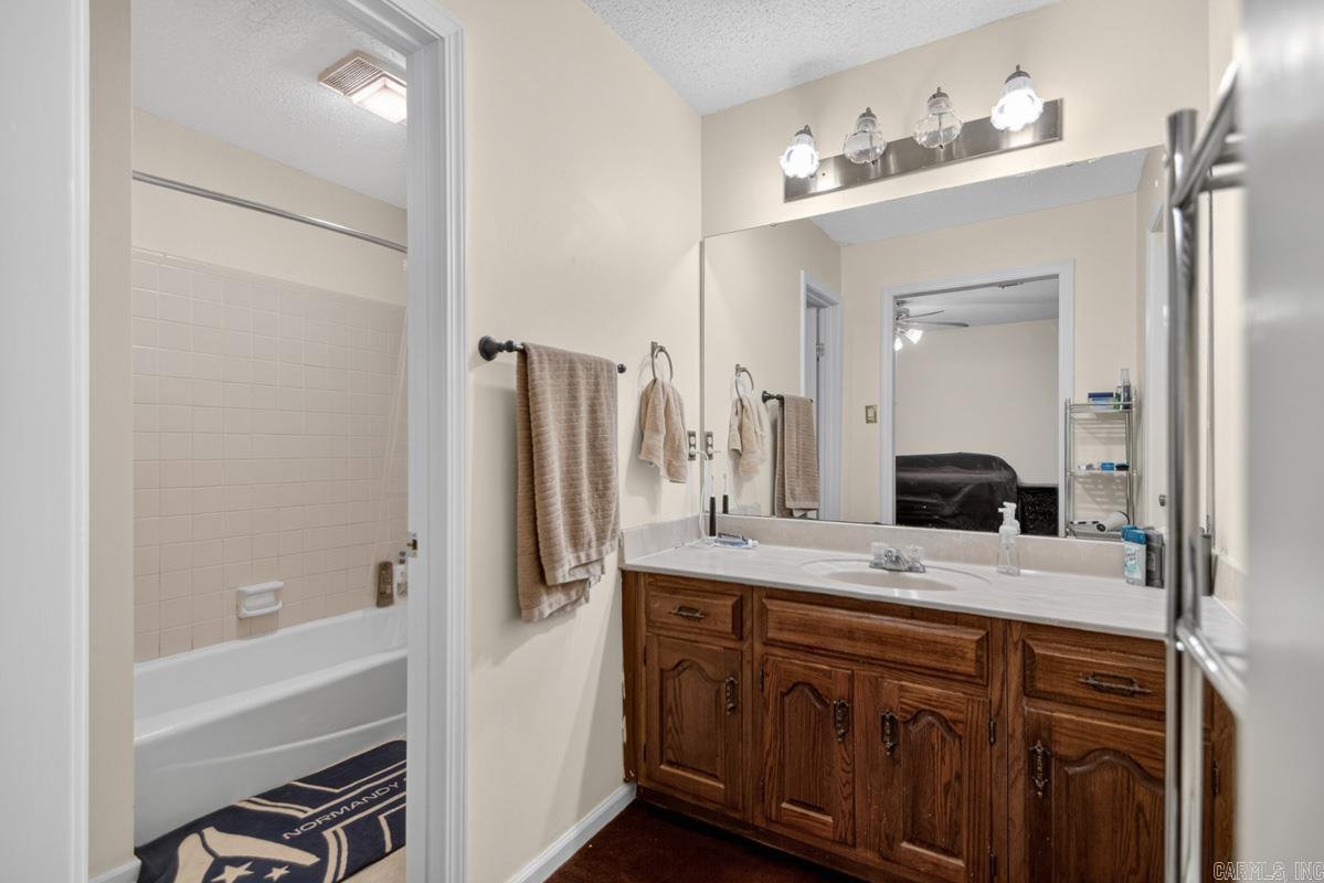 21 Woodlore  Little Rock, AR
