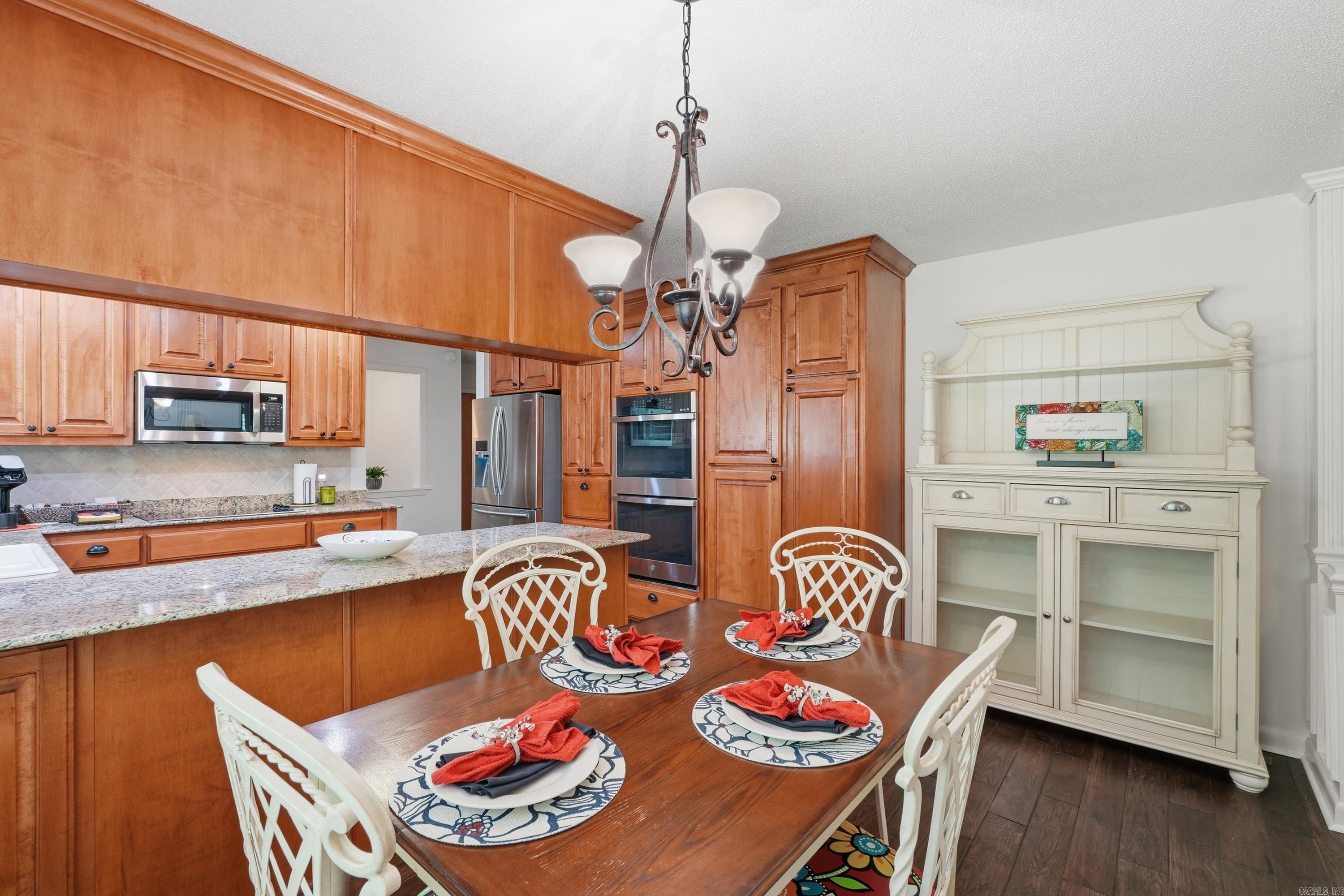 107 Hillside  Fairfield Bay, AR