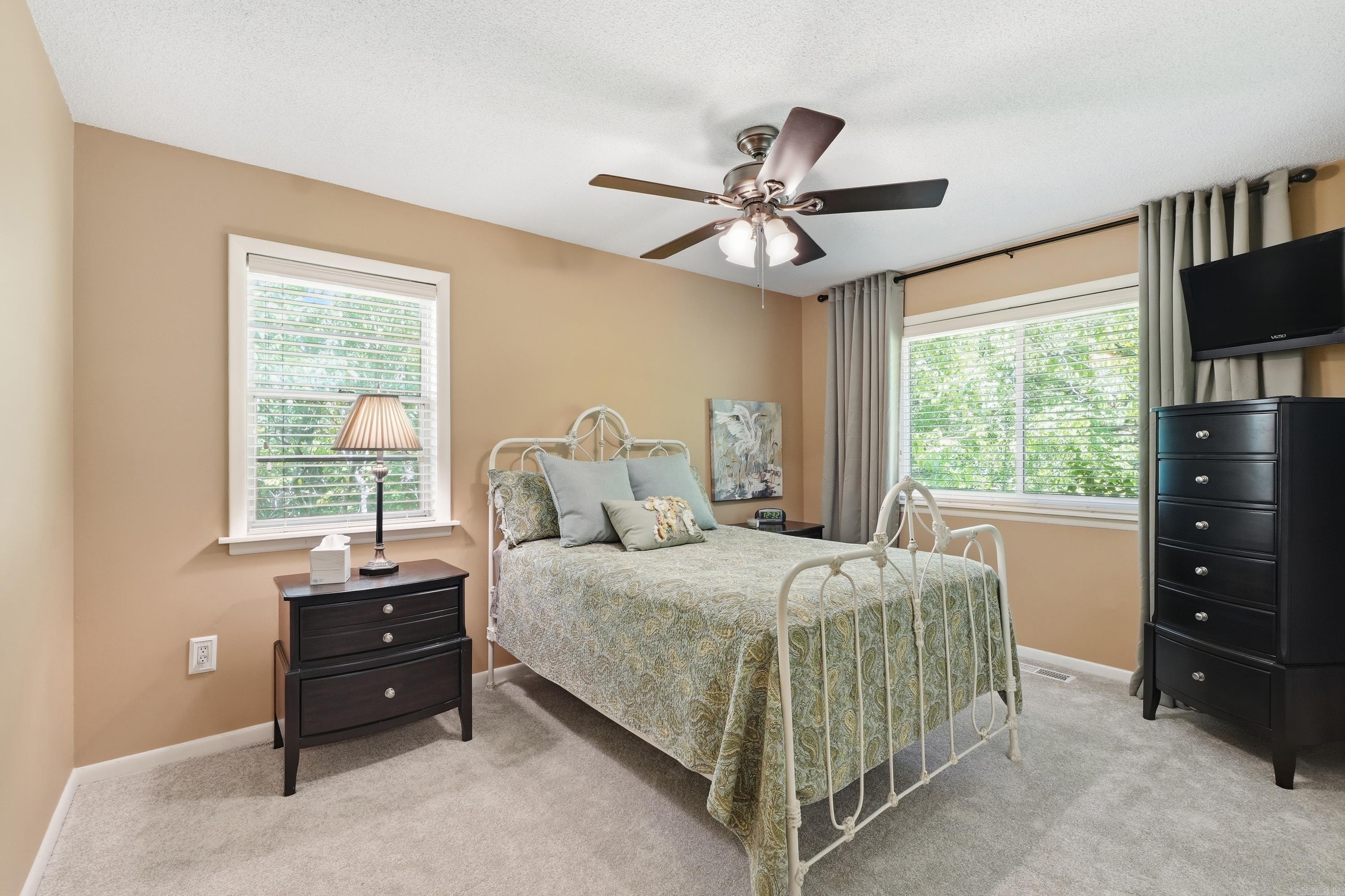 107 Hillside  Fairfield Bay, AR