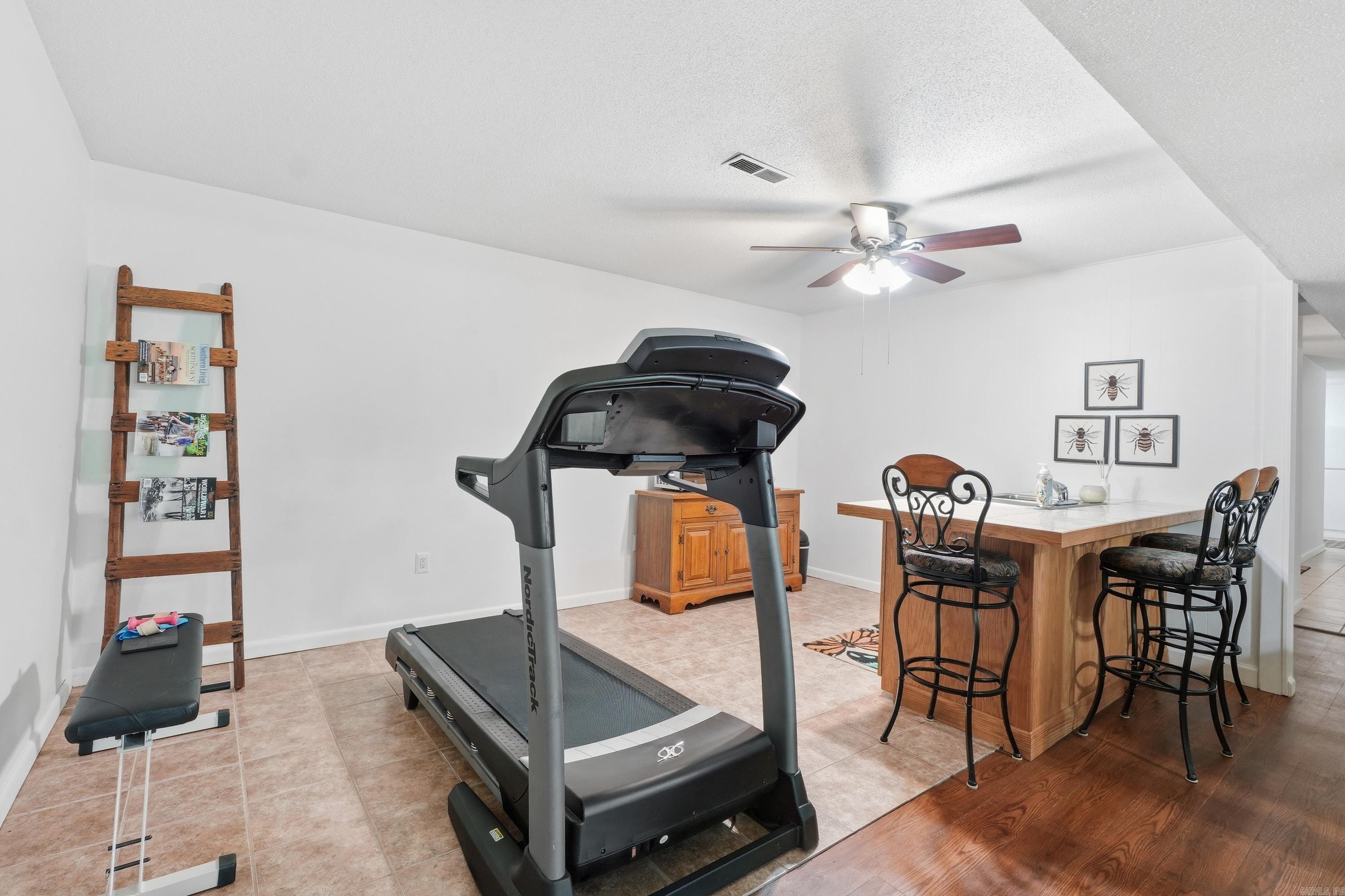 107 Hillside  Fairfield Bay, AR