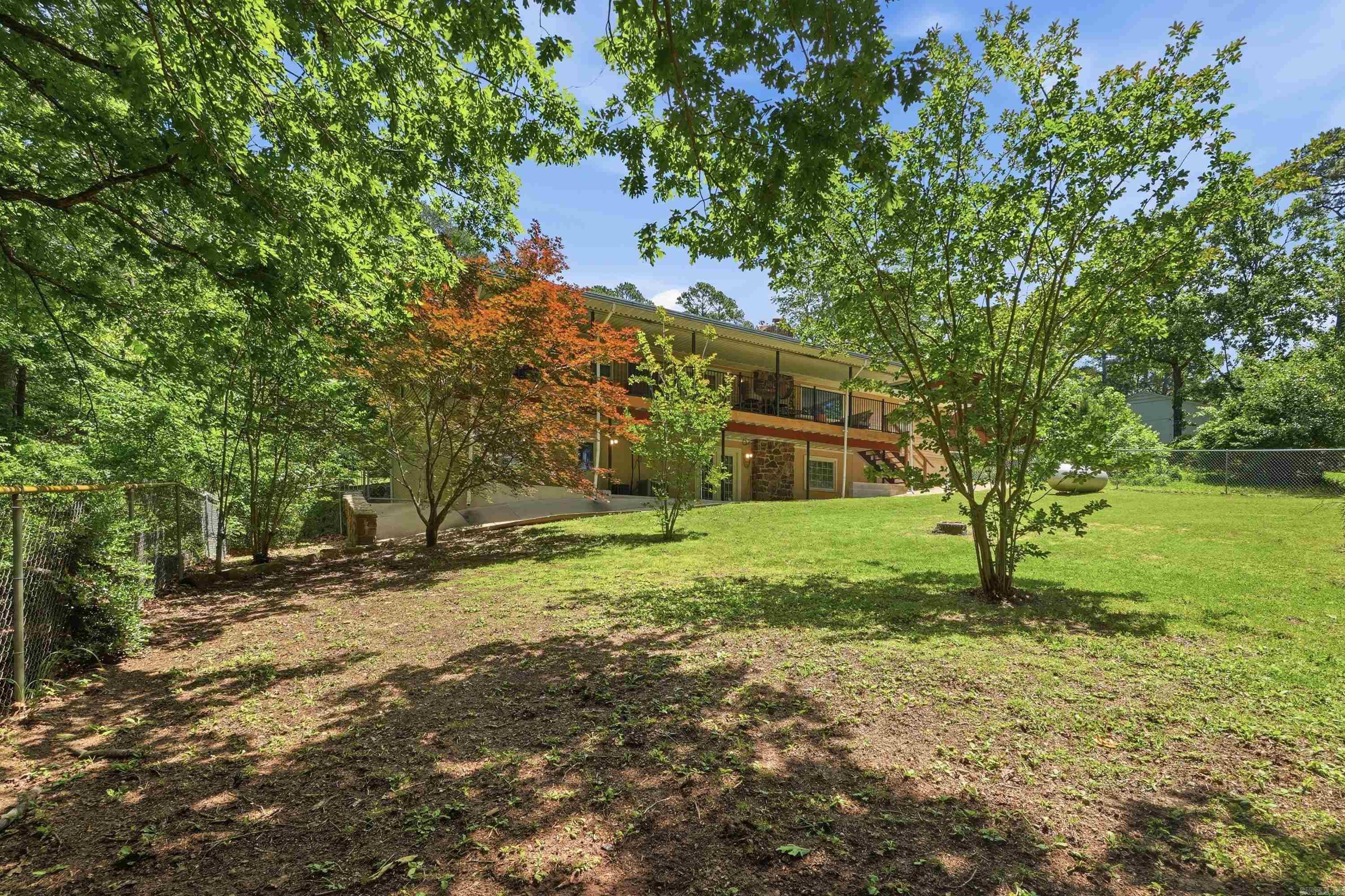 107 Hillside  Fairfield Bay, AR