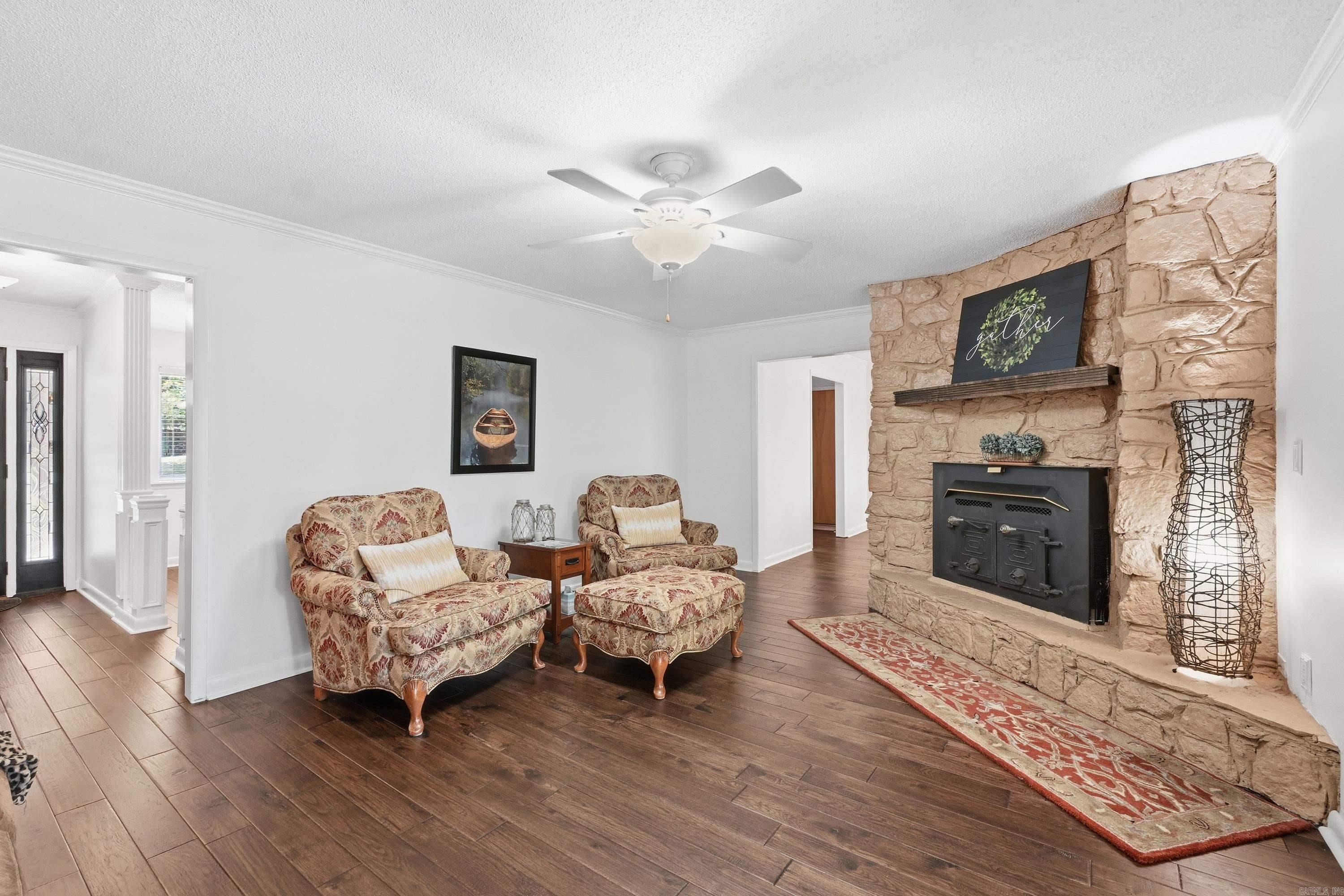 107 Hillside  Fairfield Bay, AR