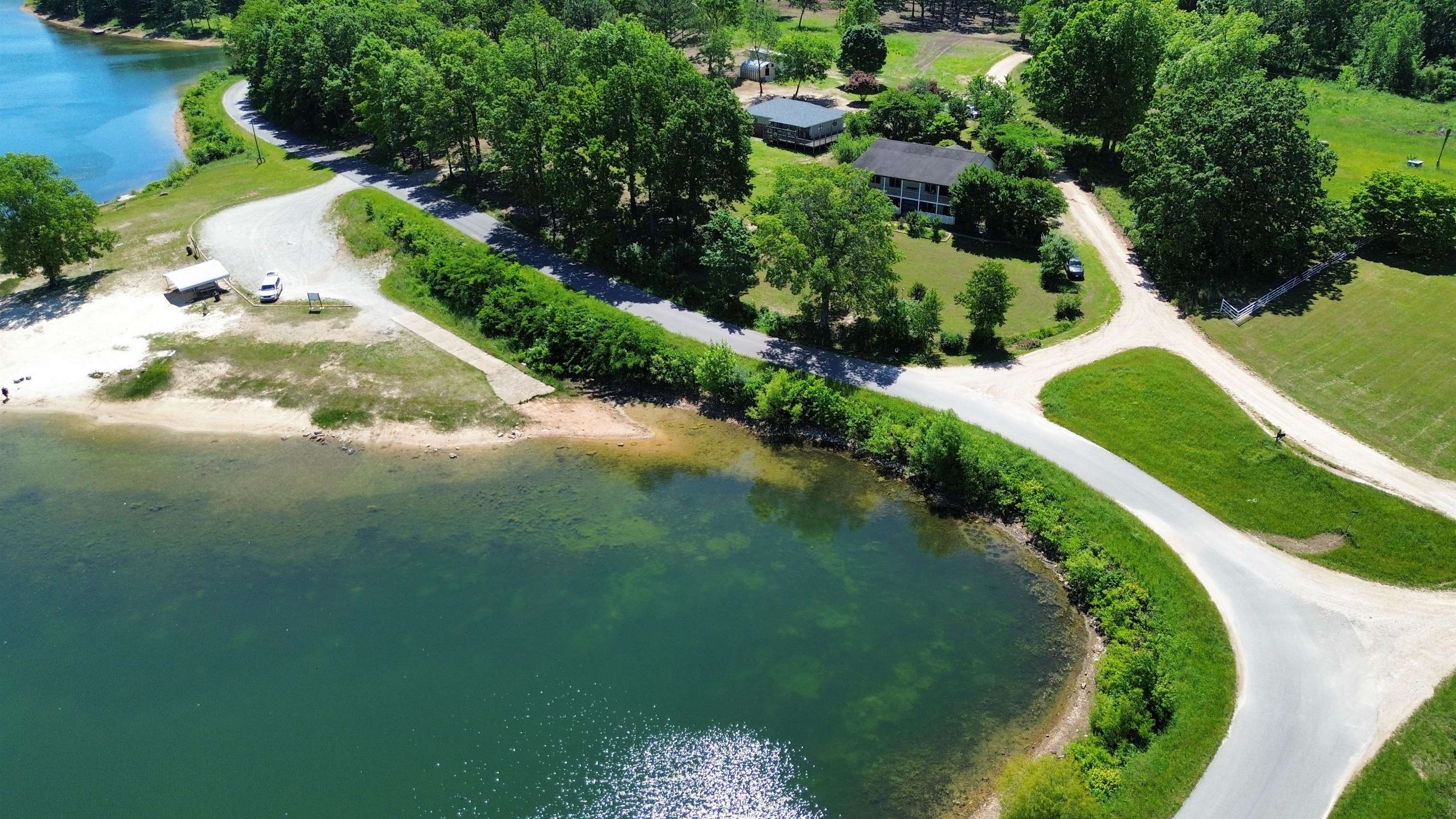 1350 Circle  Ash Flat, AR