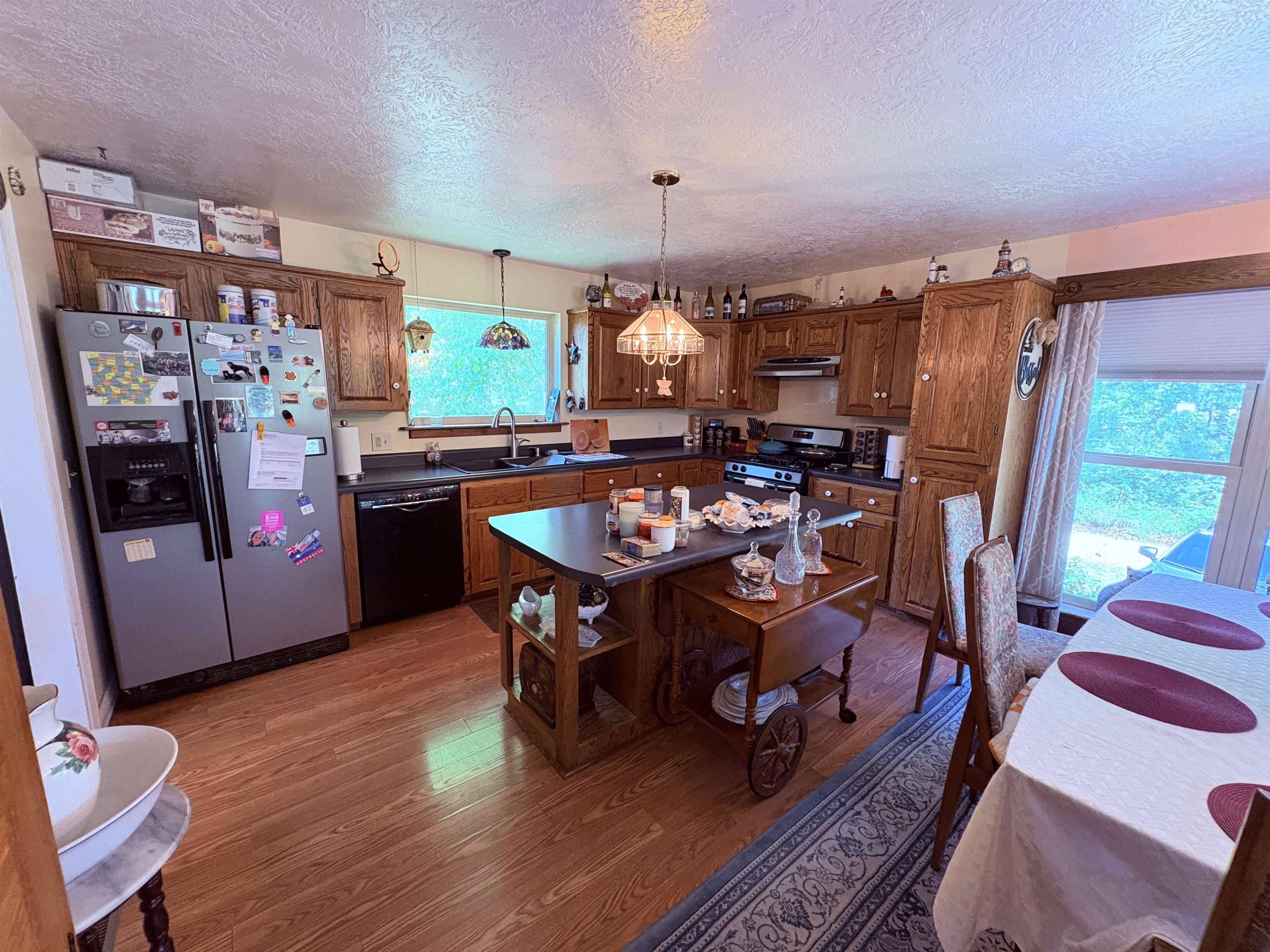 1350 Circle  Ash Flat, AR
