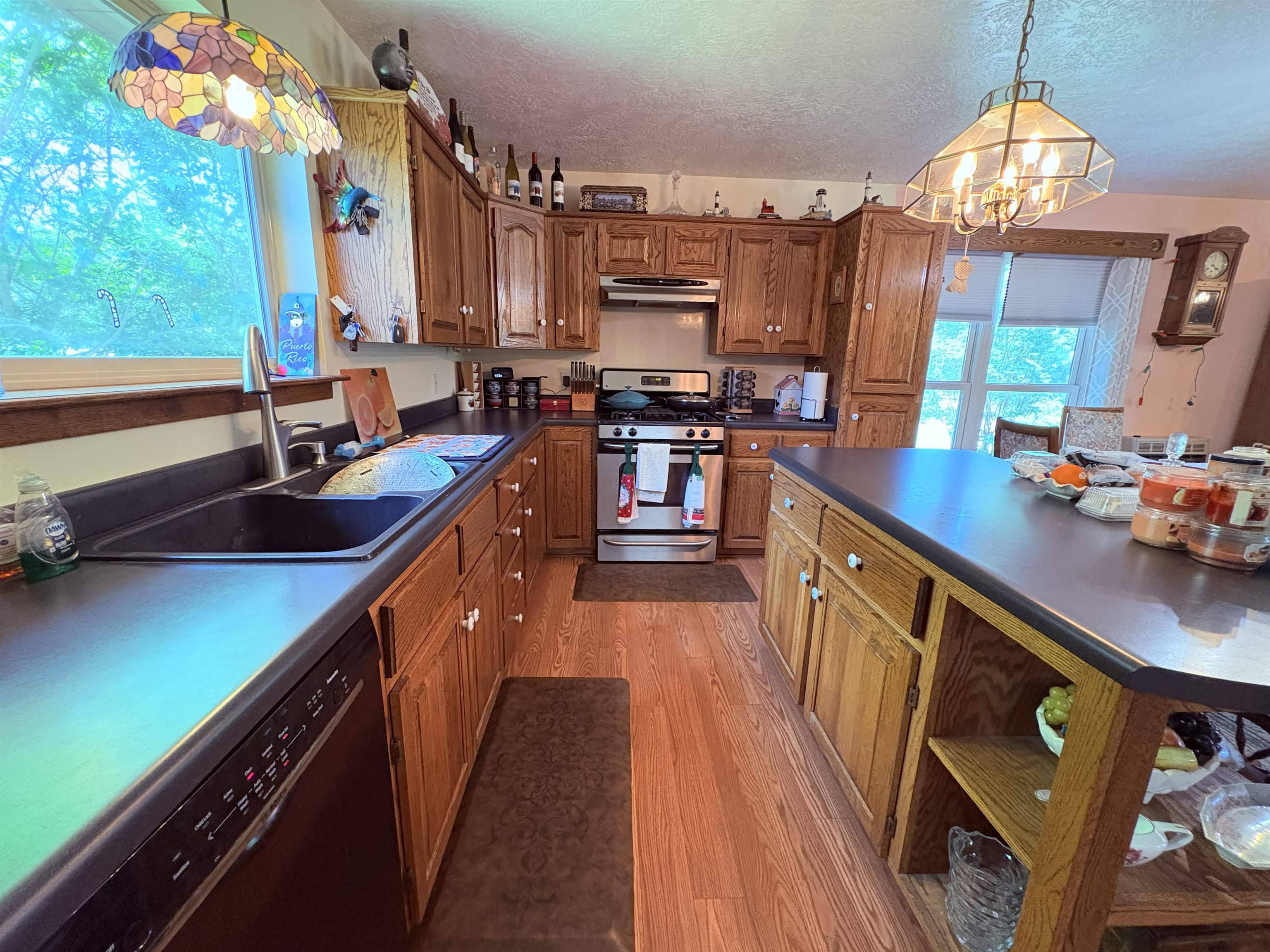 1350 Circle  Ash Flat, AR