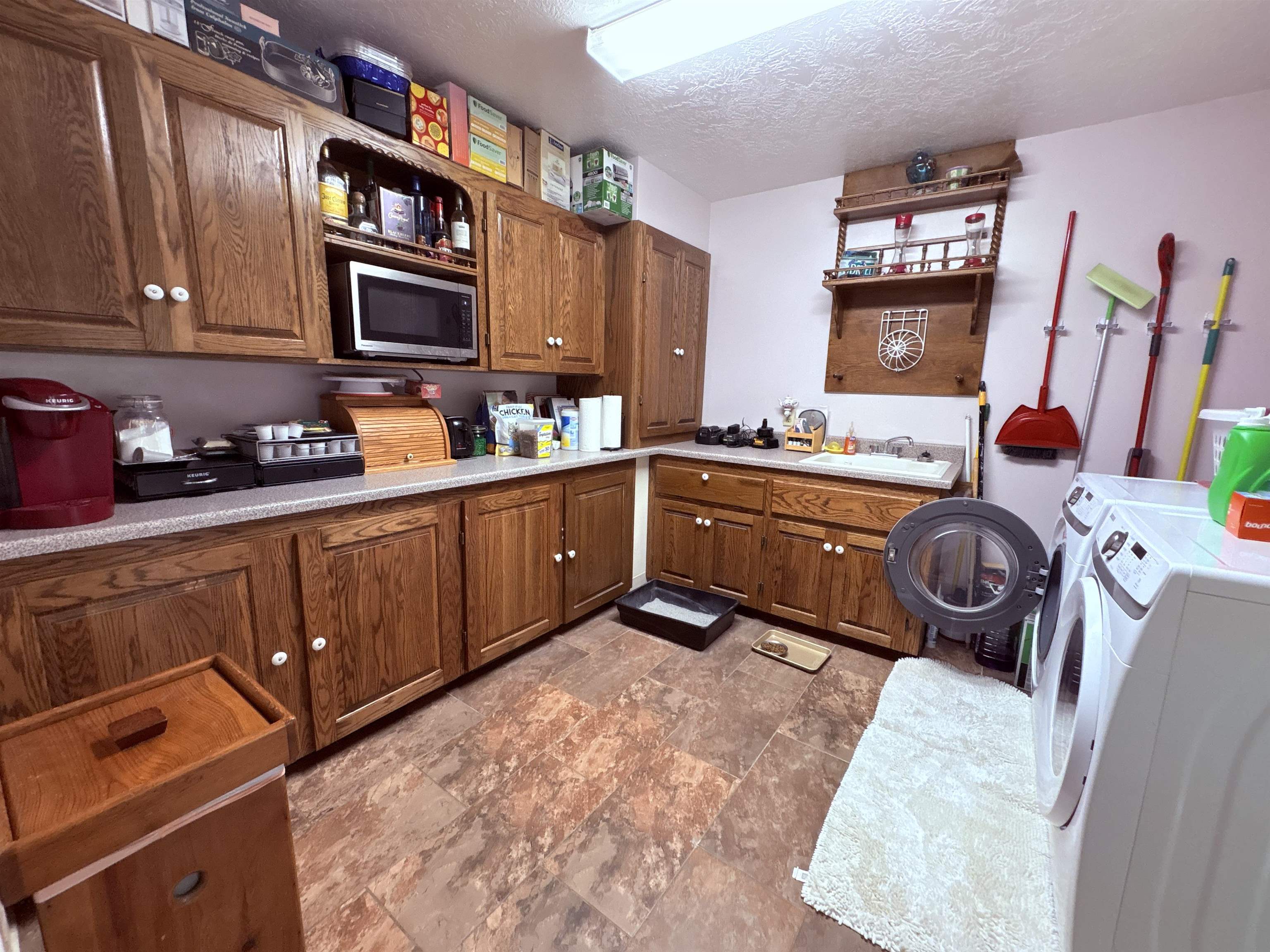 1350 Circle  Ash Flat, AR