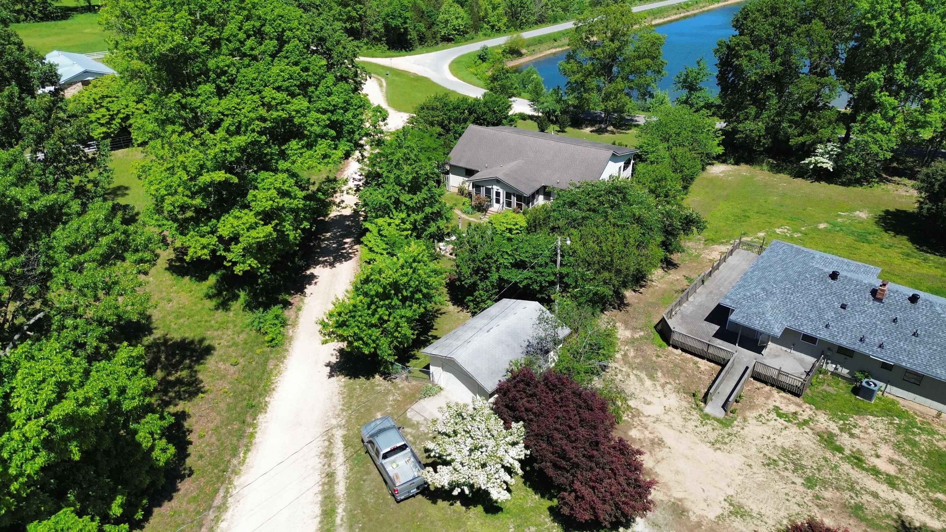 1350 Circle  Ash Flat, AR