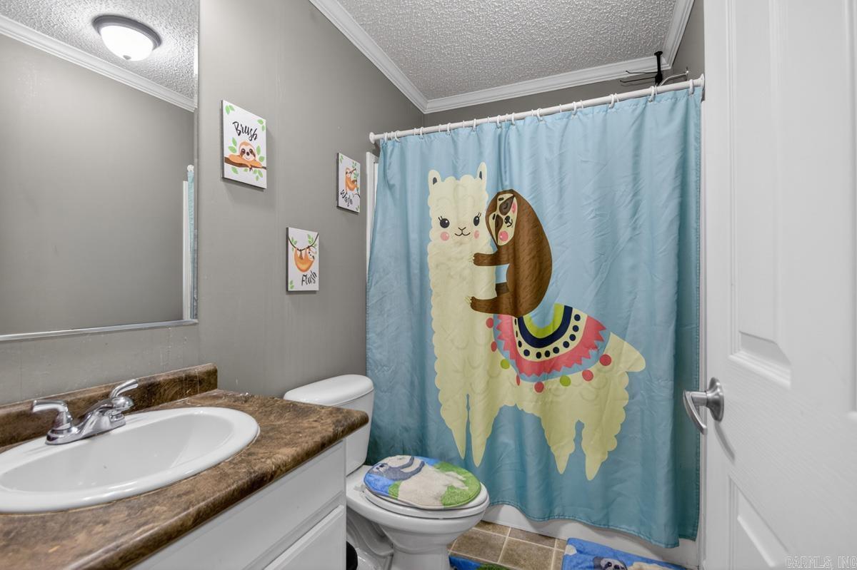 210 Alex Loop  Redfield, AR