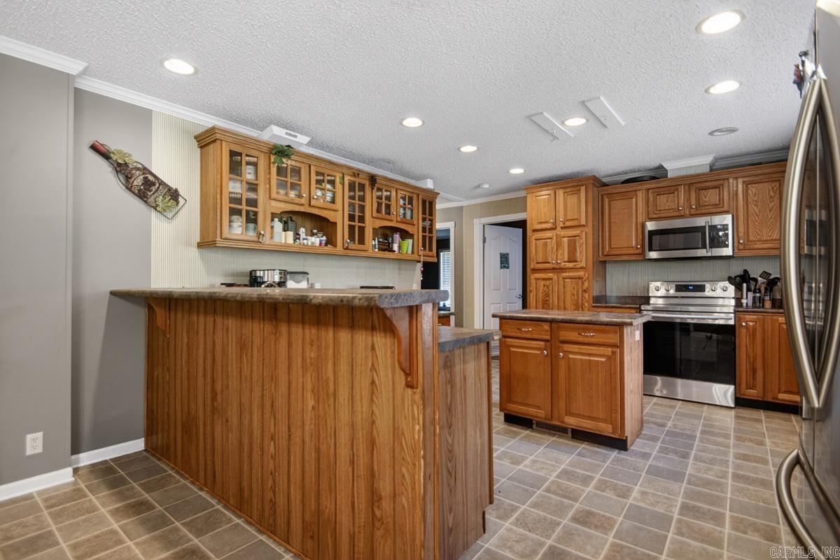 210 Alex Loop  Redfield, AR