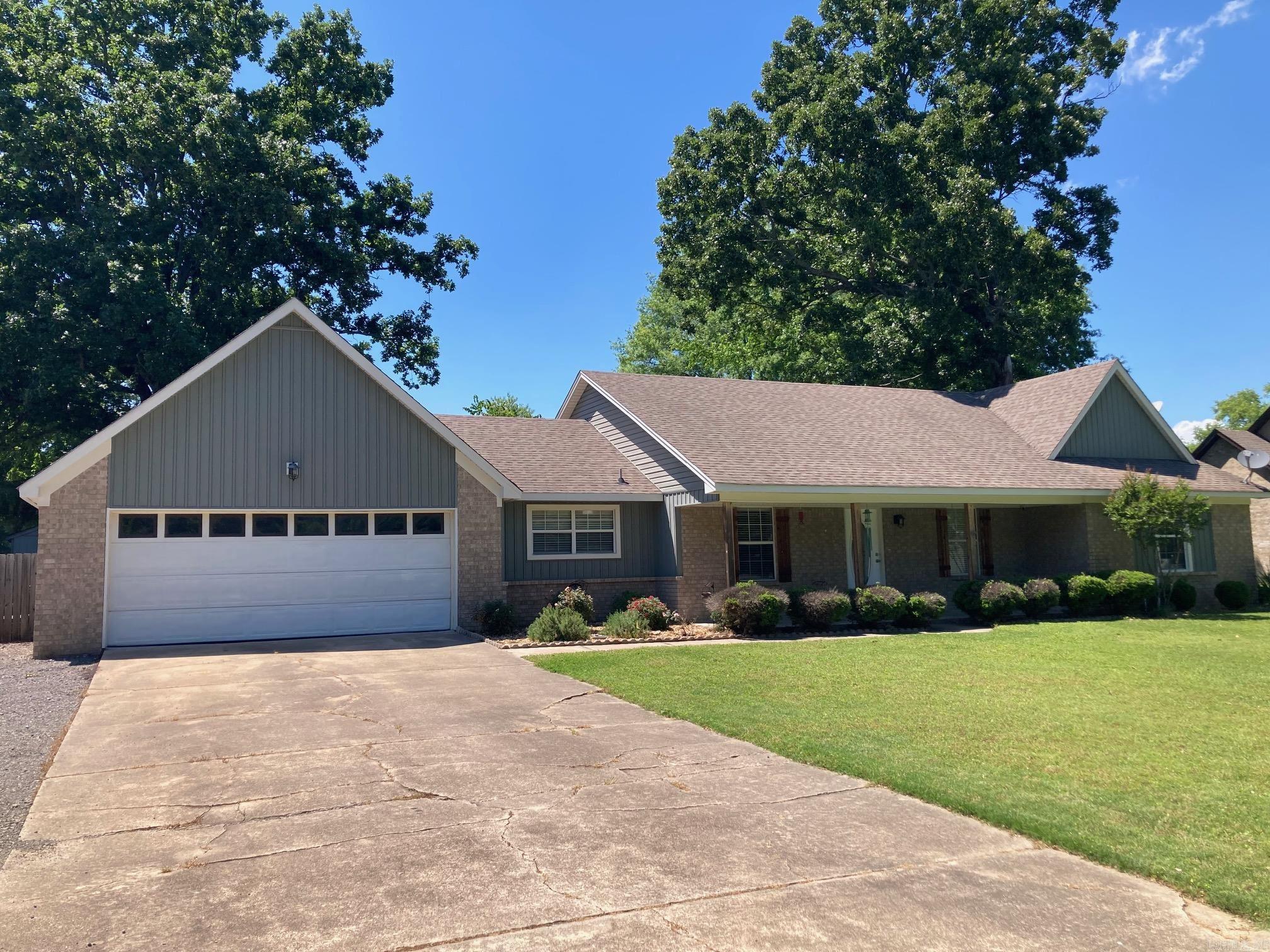 401 Lee  Beebe, AR