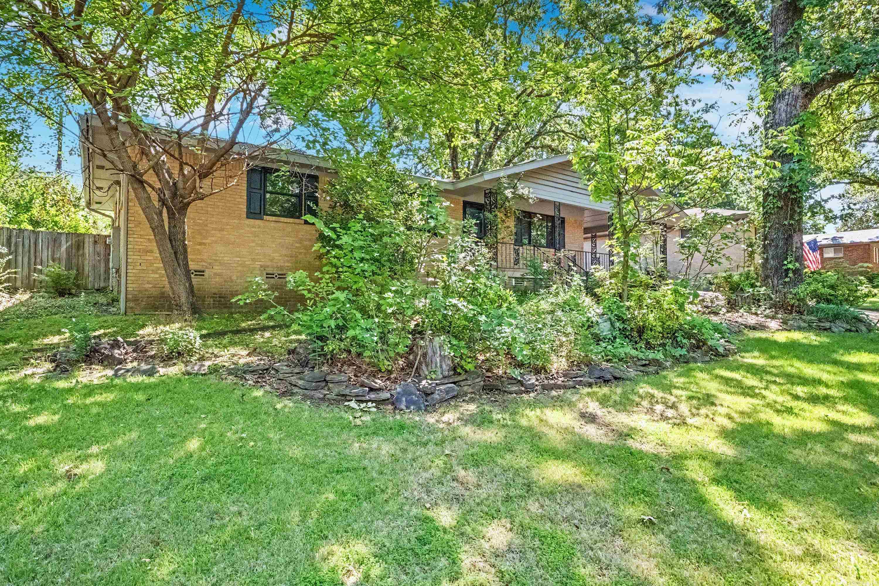 5000 Arlington  North Little Rock, AR