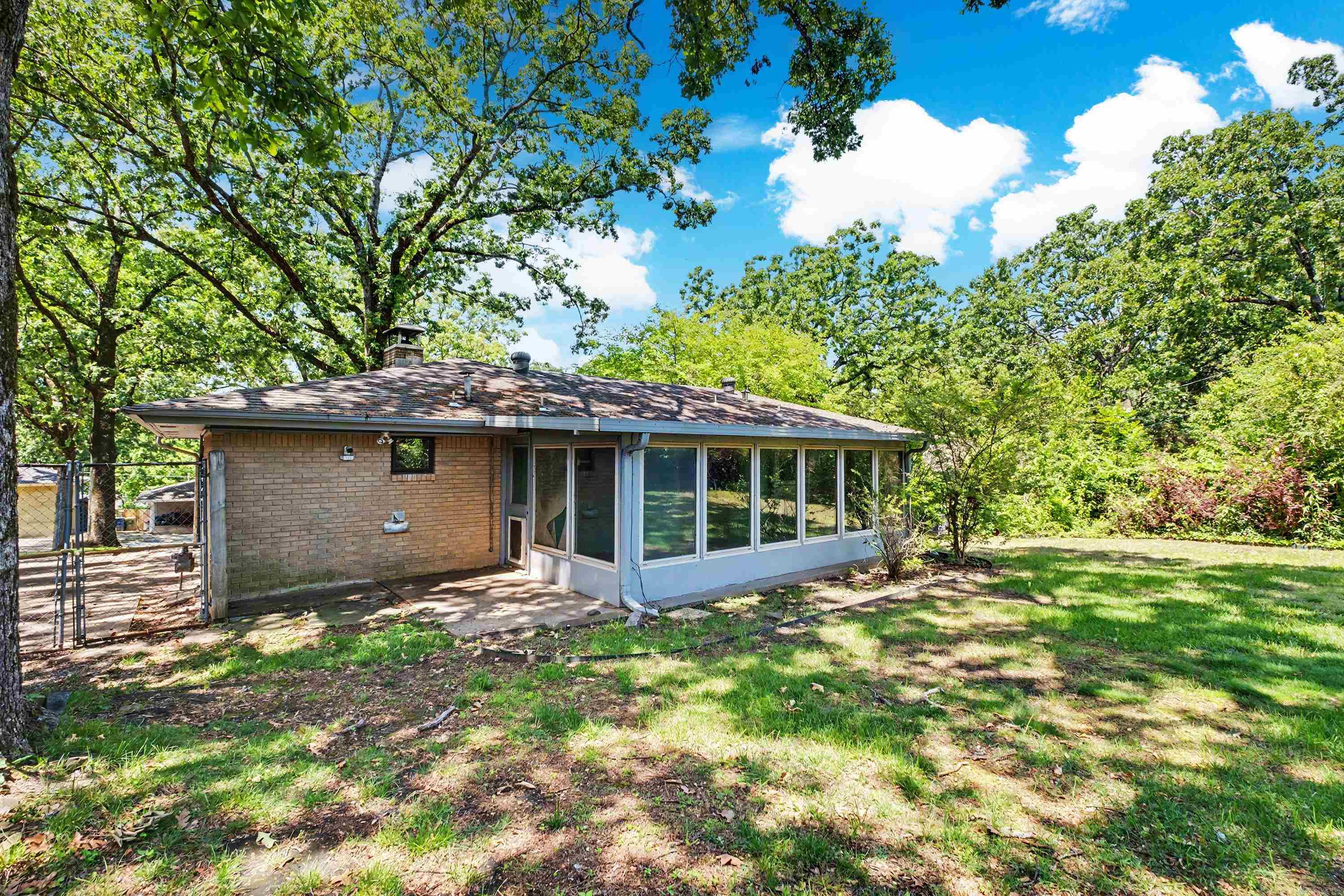 5000 Arlington  North Little Rock, AR