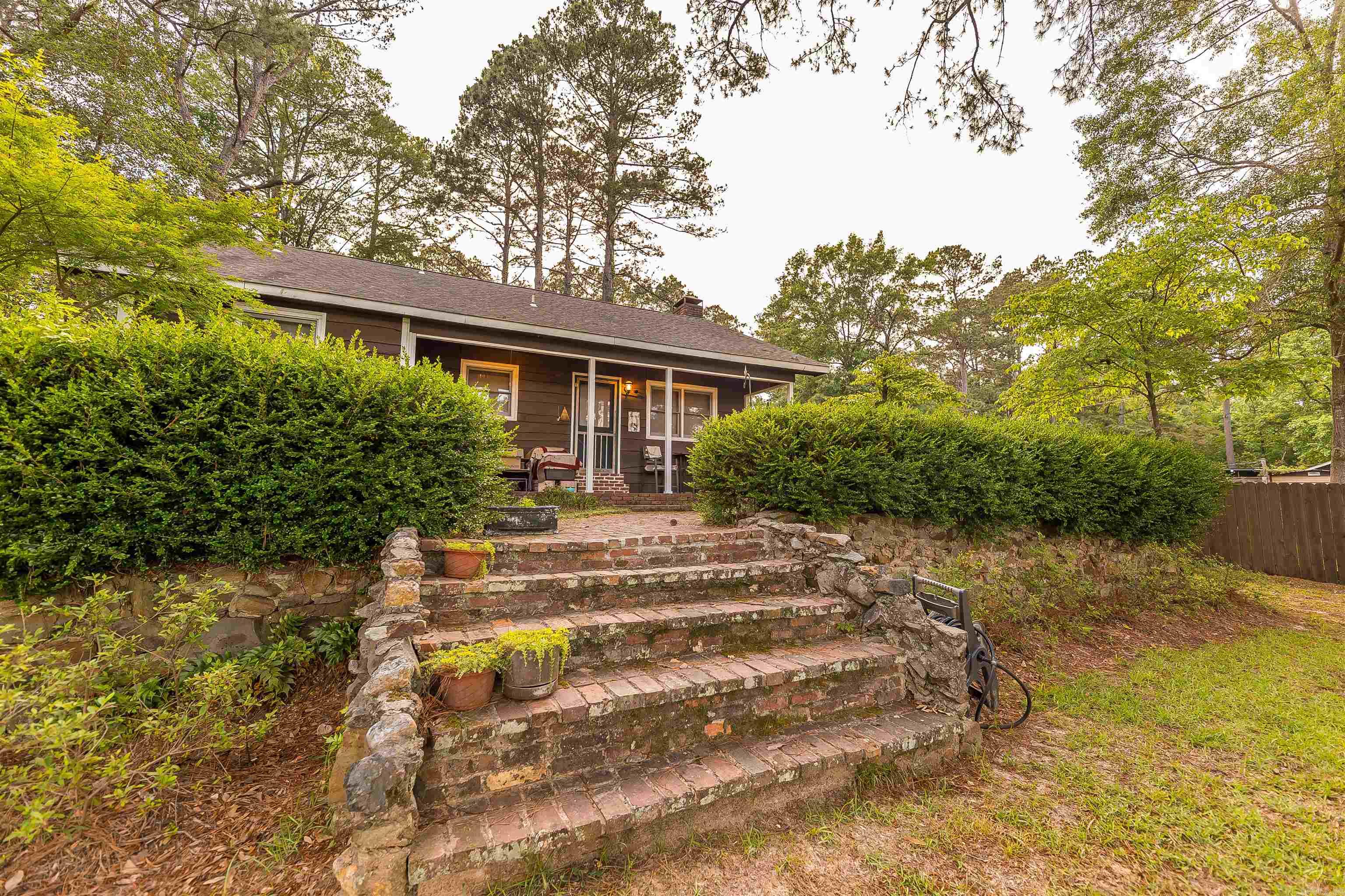 319 Ouachita Road 312  Chidester, AR