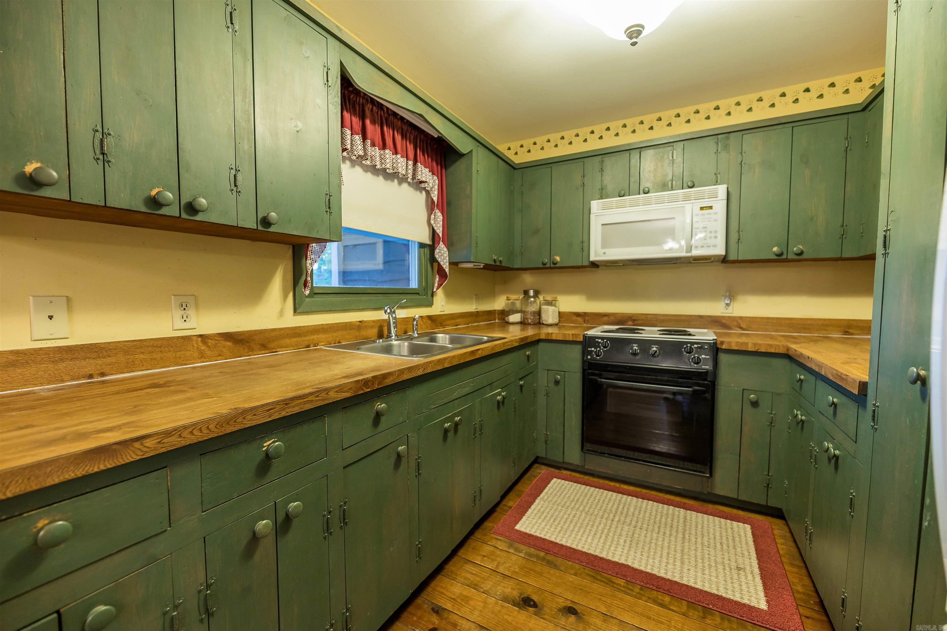 319 Ouachita Road 312  Chidester, AR