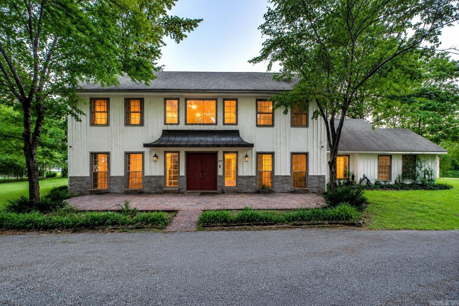 177 S Oak  Burdette, AR