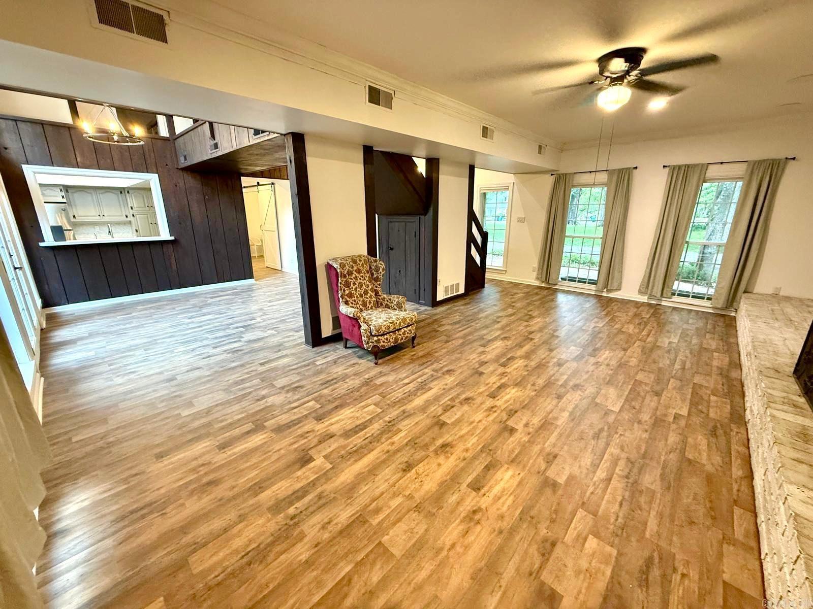 177 S Oak  Burdette, AR