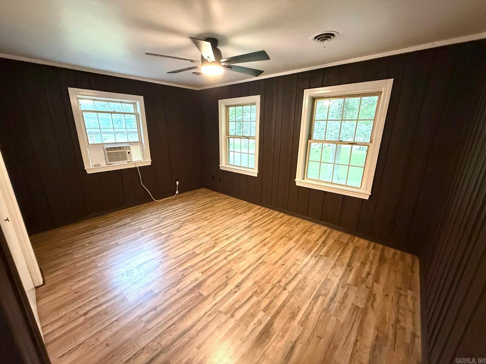 177 S Oak  Burdette, AR