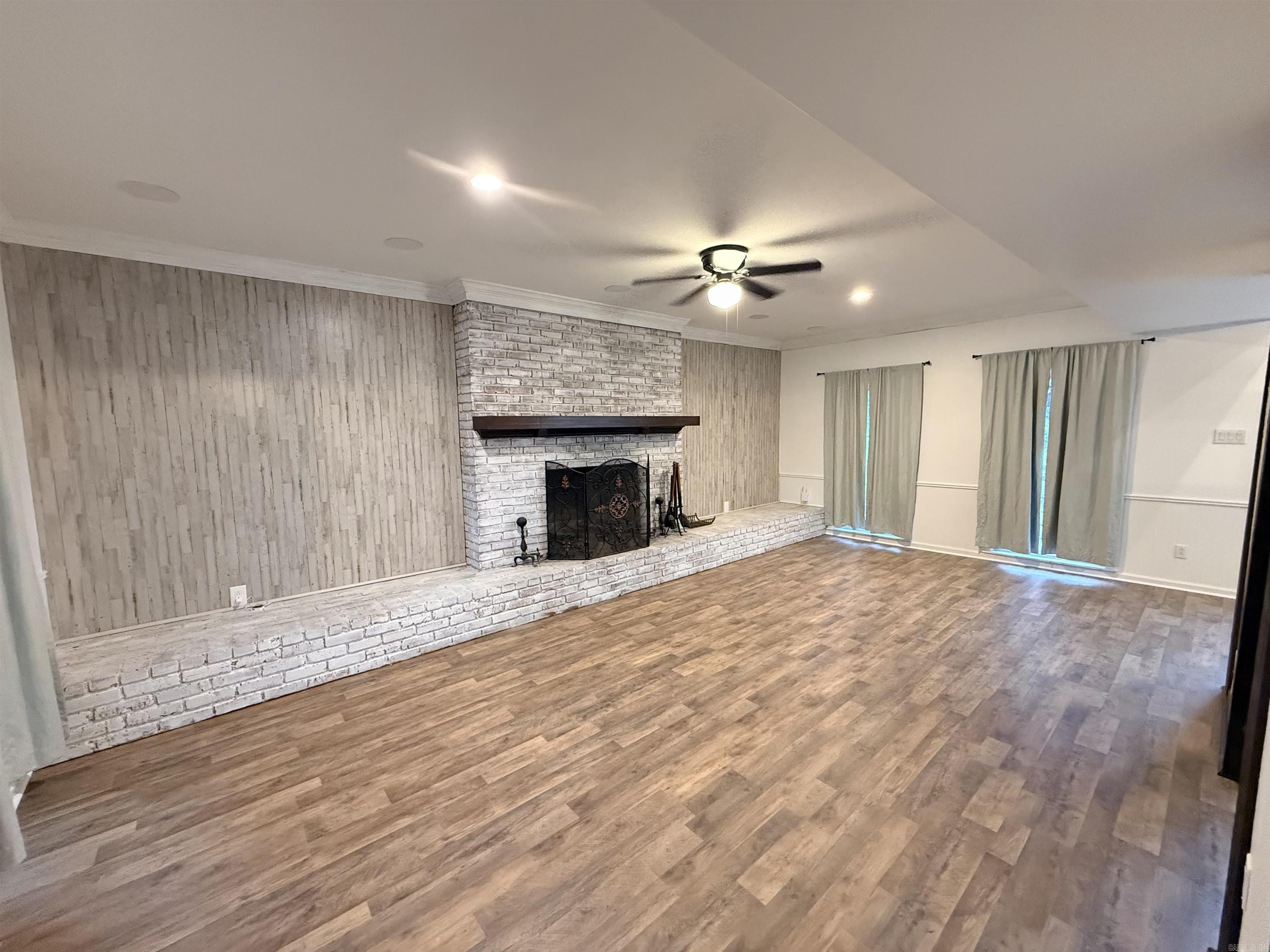 177 S Oak  Burdette, AR
