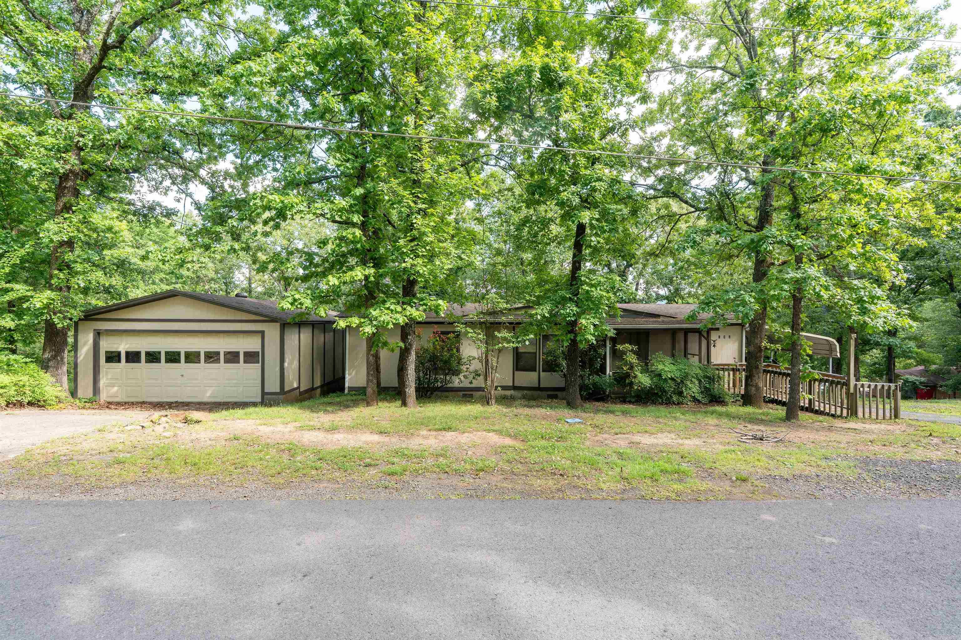 142 Jordan  Clinton, AR