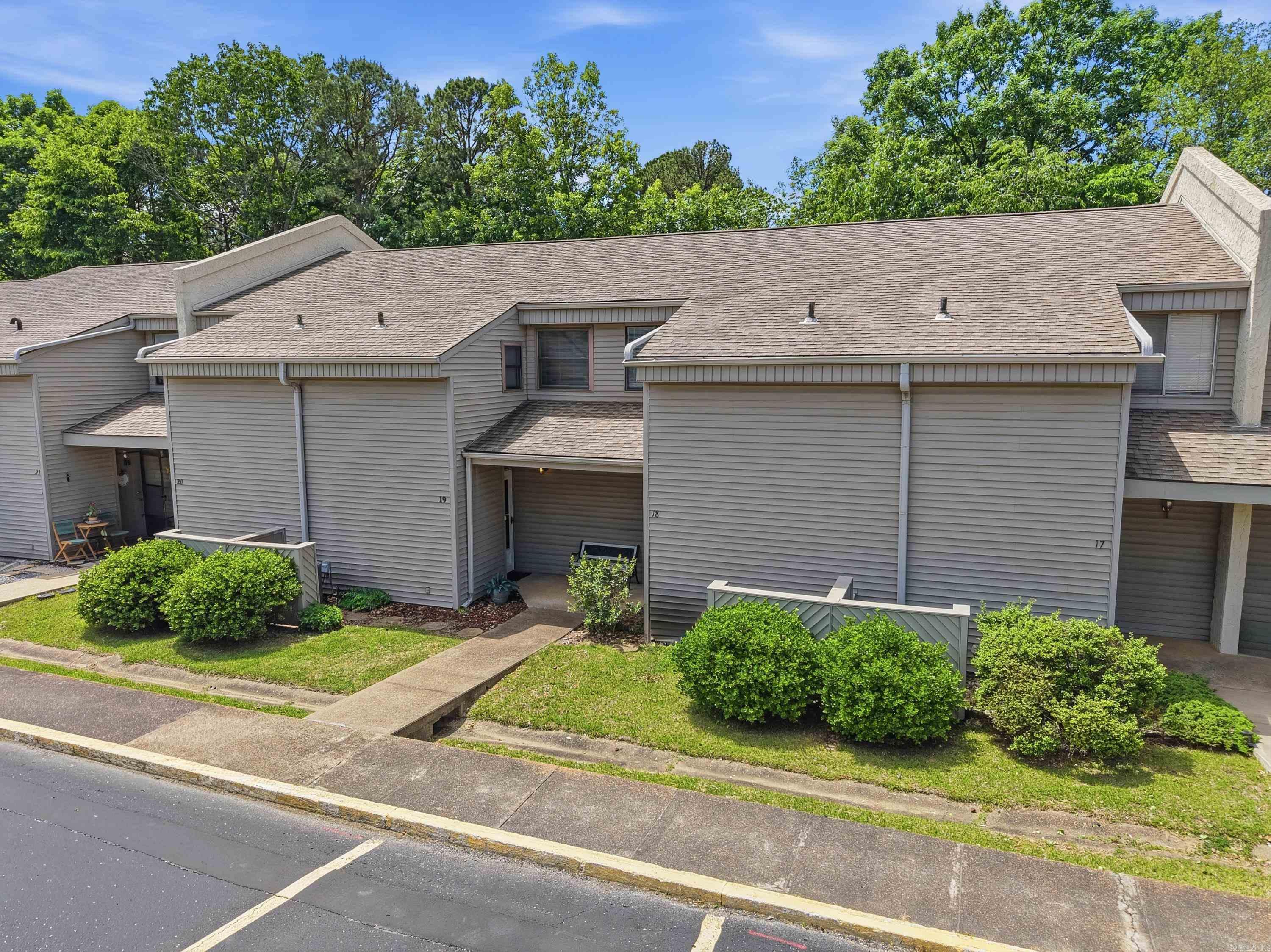 135 Hillview Dr #19  Fairfield Bay, AR
