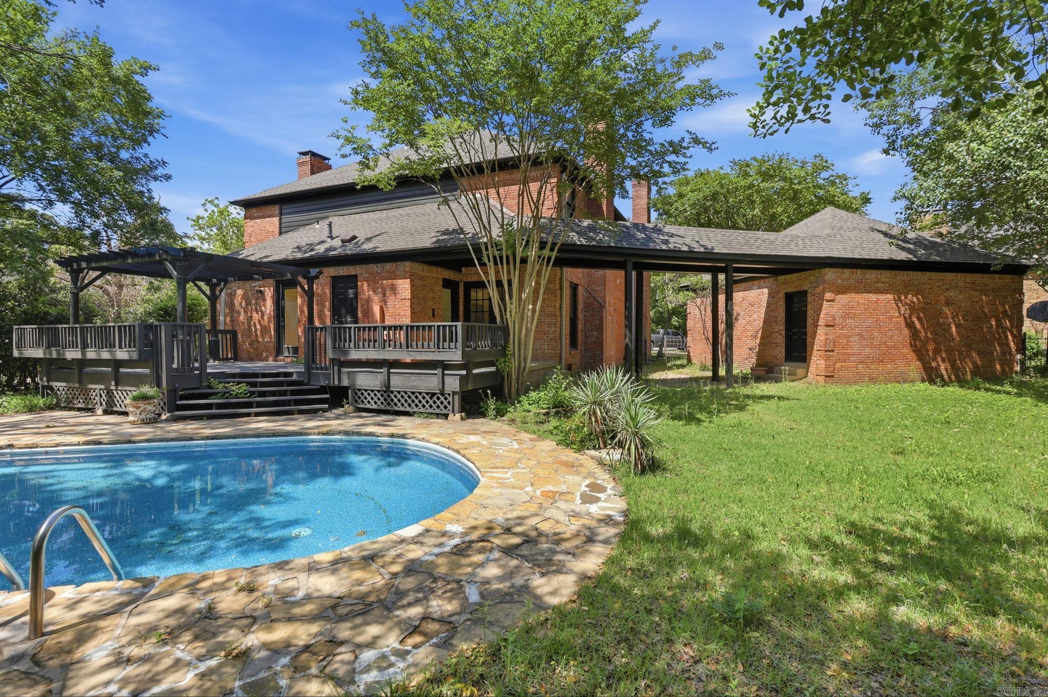 63 Valley Estates  Little Rock, AR
