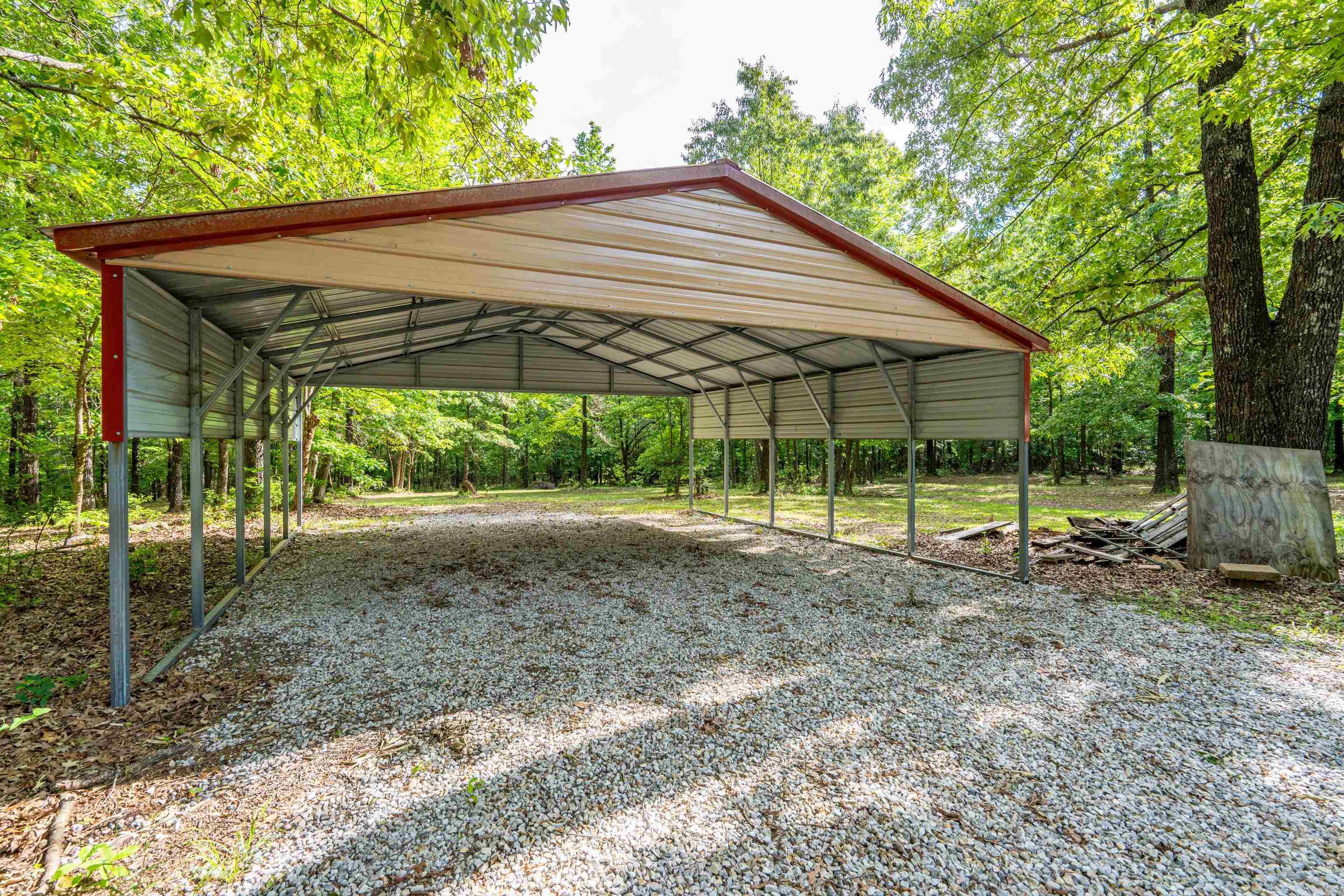 2663 Fendley Rd  Amity, AR