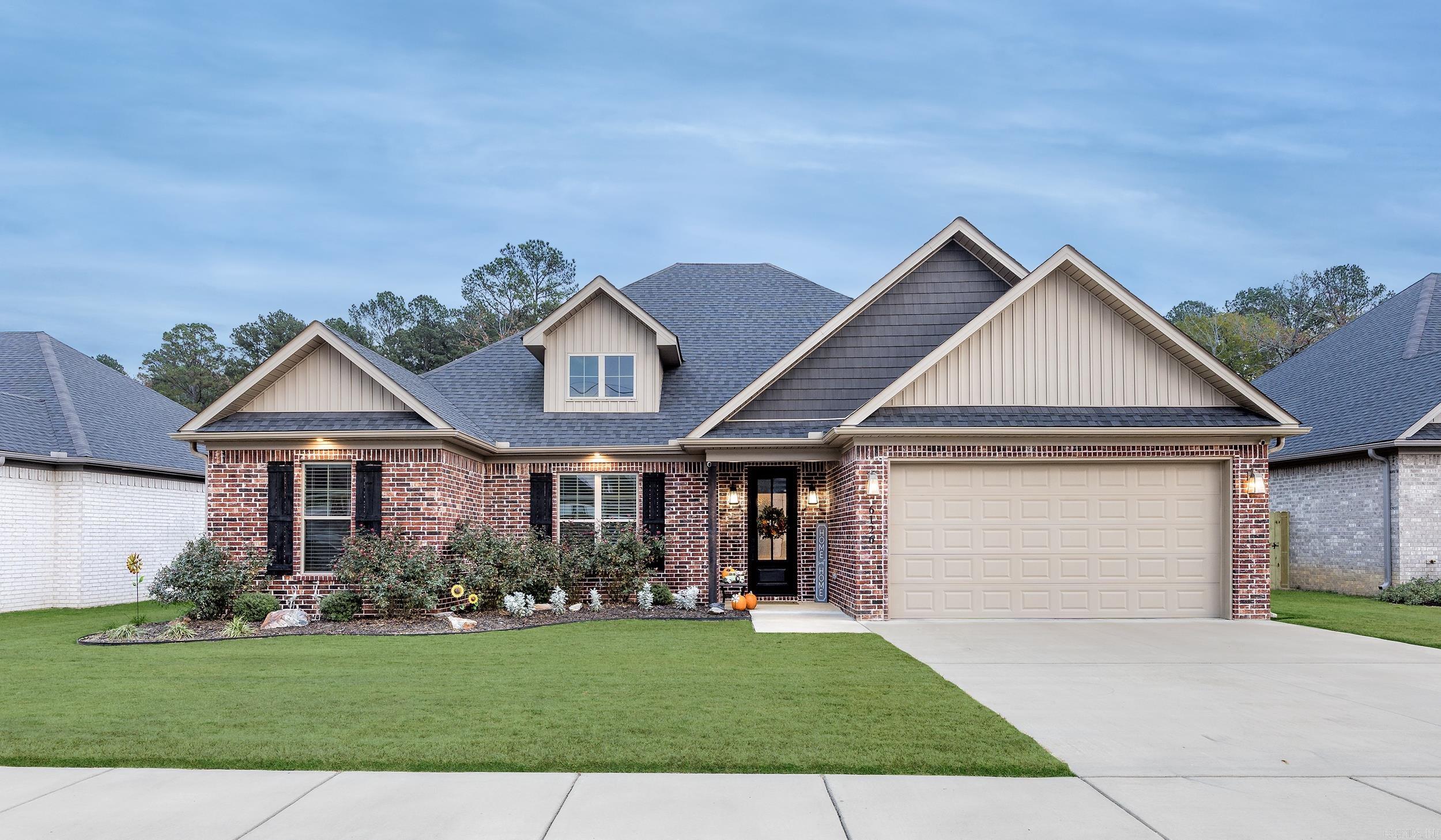 6126 Creekwater  Alexander, AR