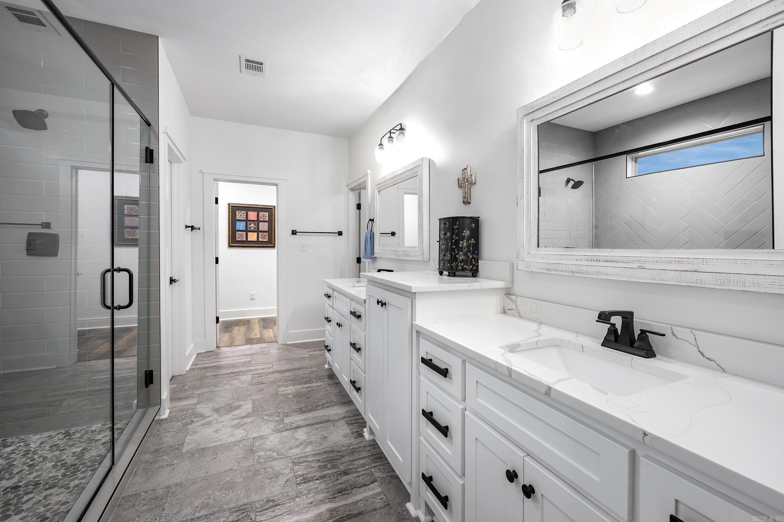 6126 Creekwater  Alexander, AR