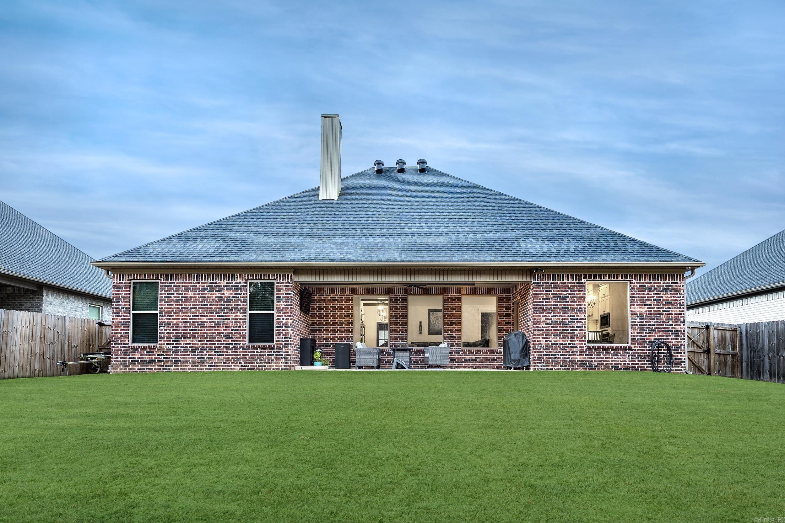 6126 Creekwater  Alexander, AR