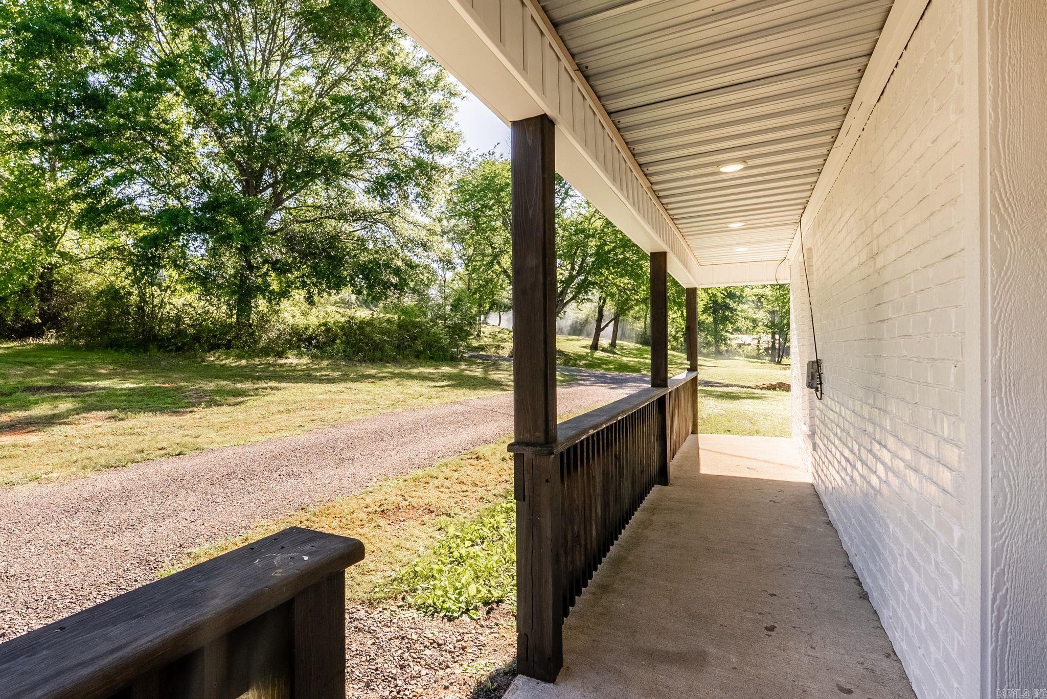 210 Kemp  Clinton, AR