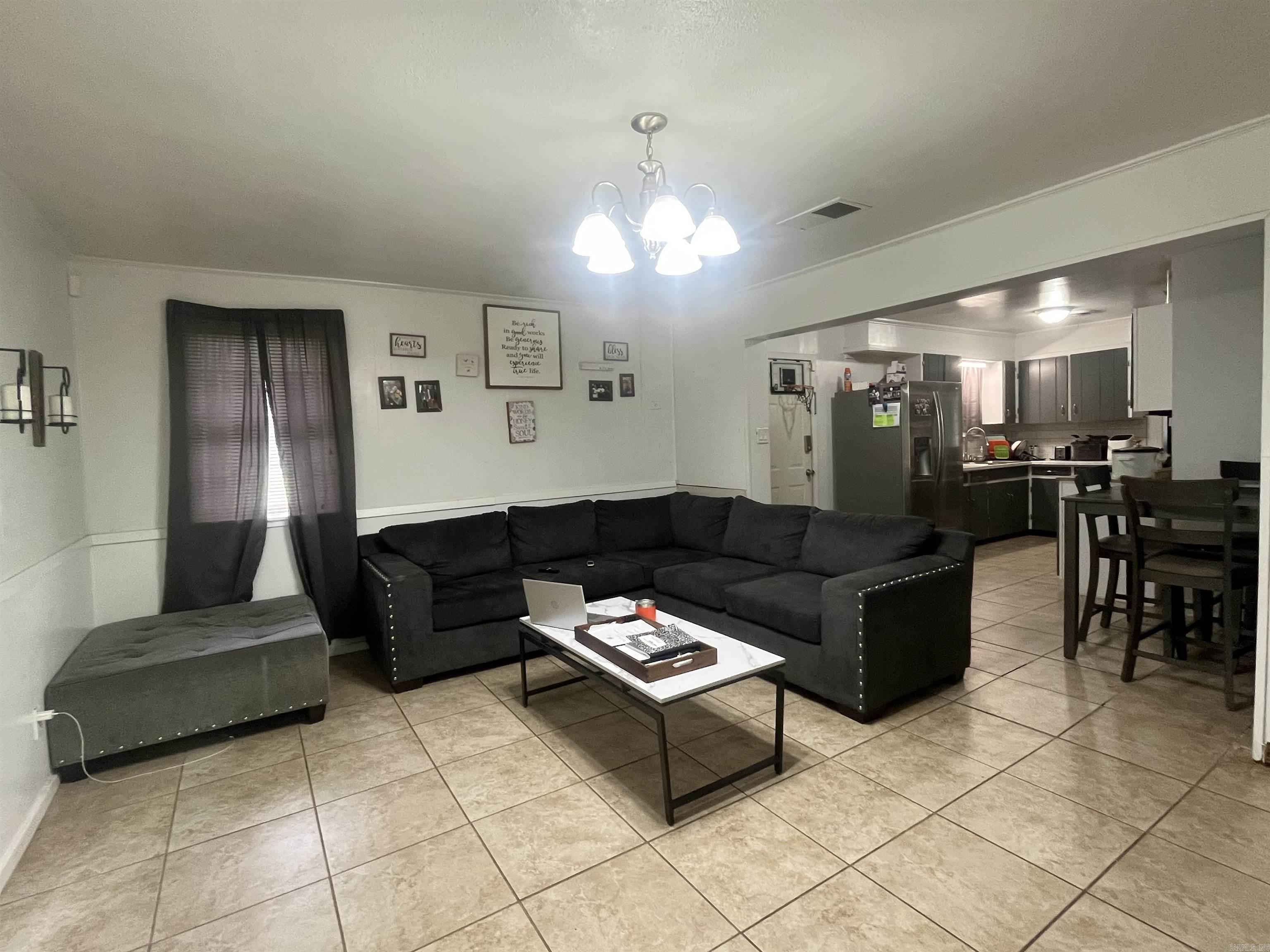 105 S Peterson St  Dumas, AR
