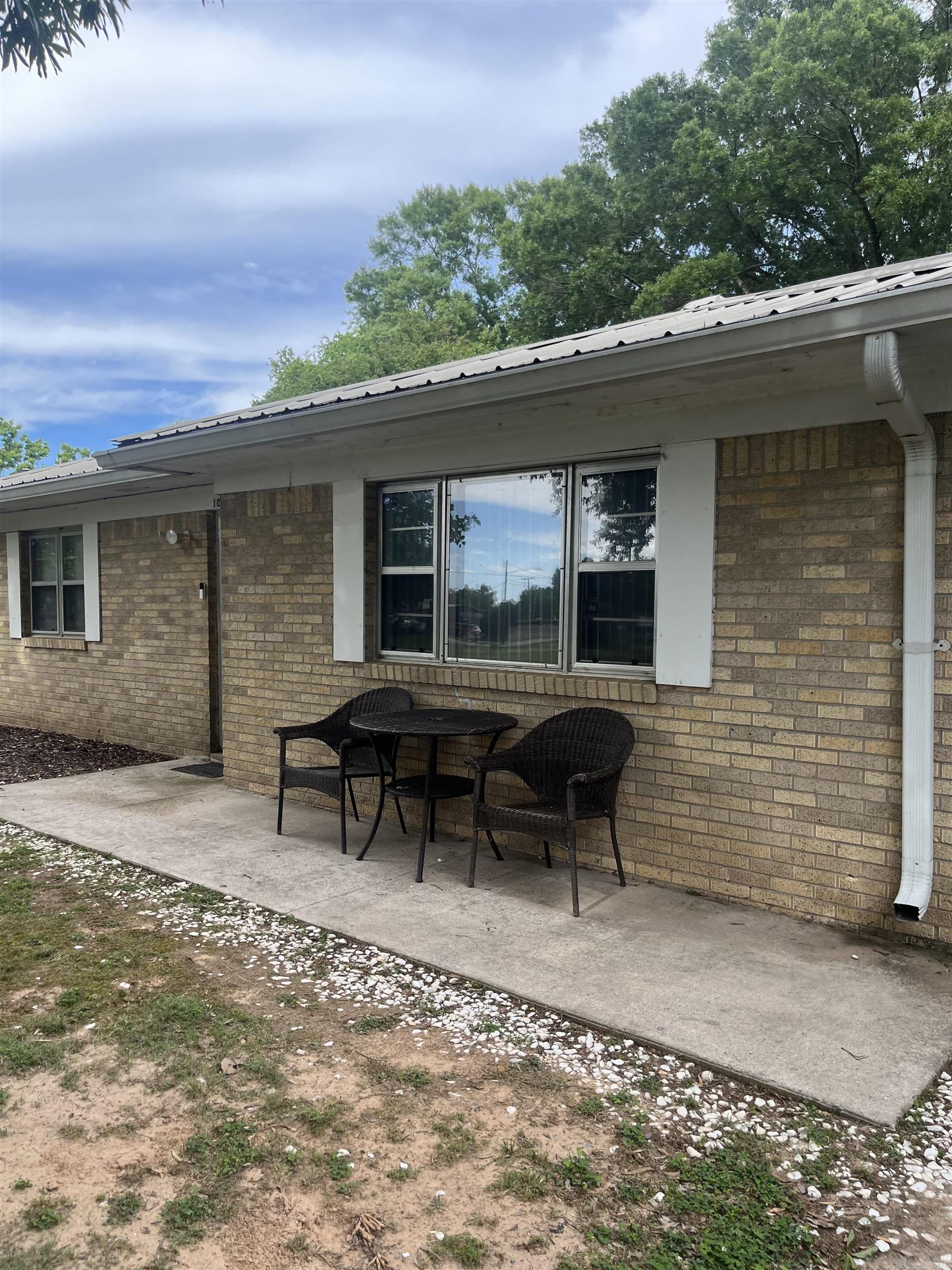 105 S Peterson St  Dumas, AR