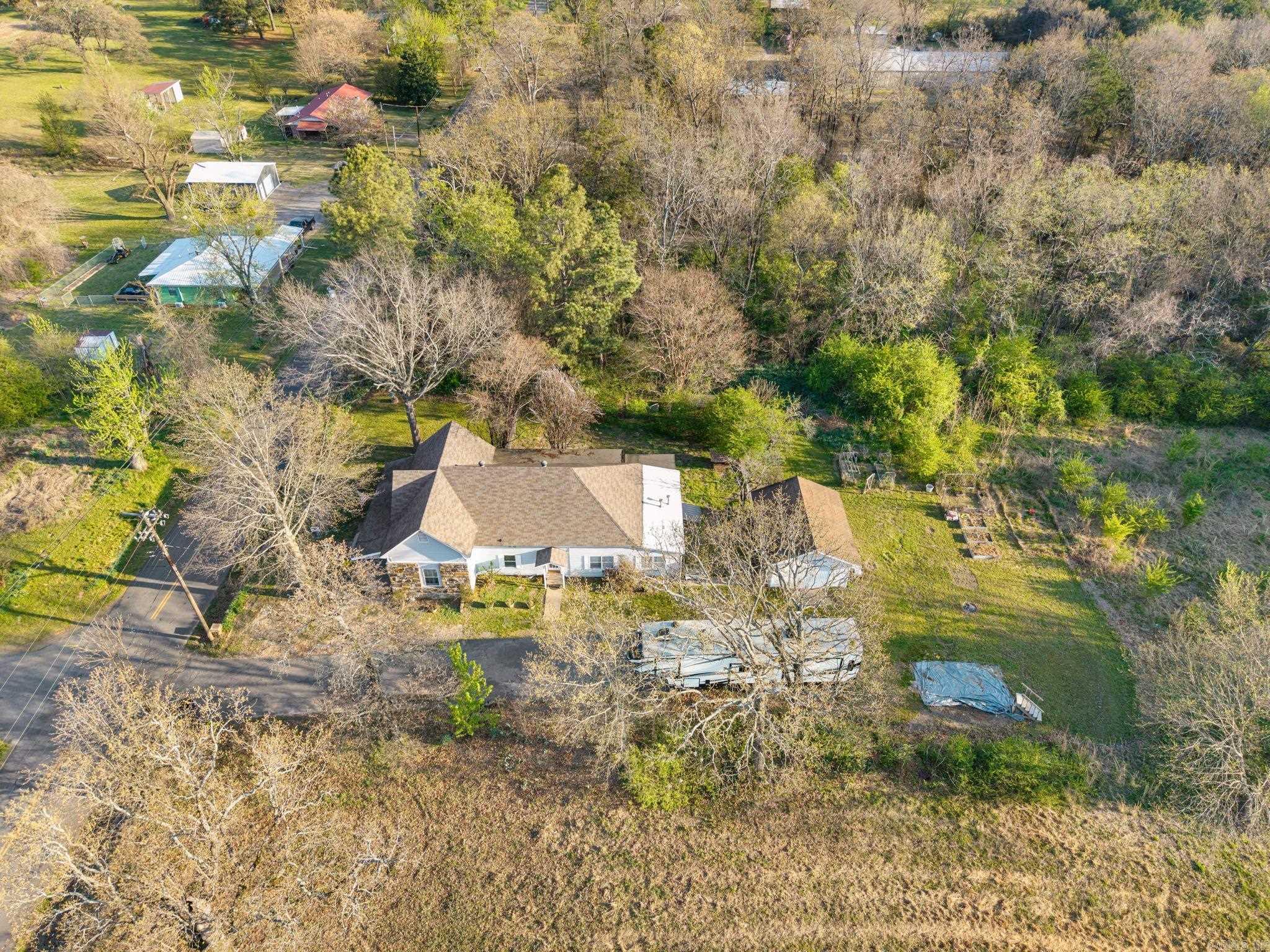 606 N Roseville St  Altus, AR