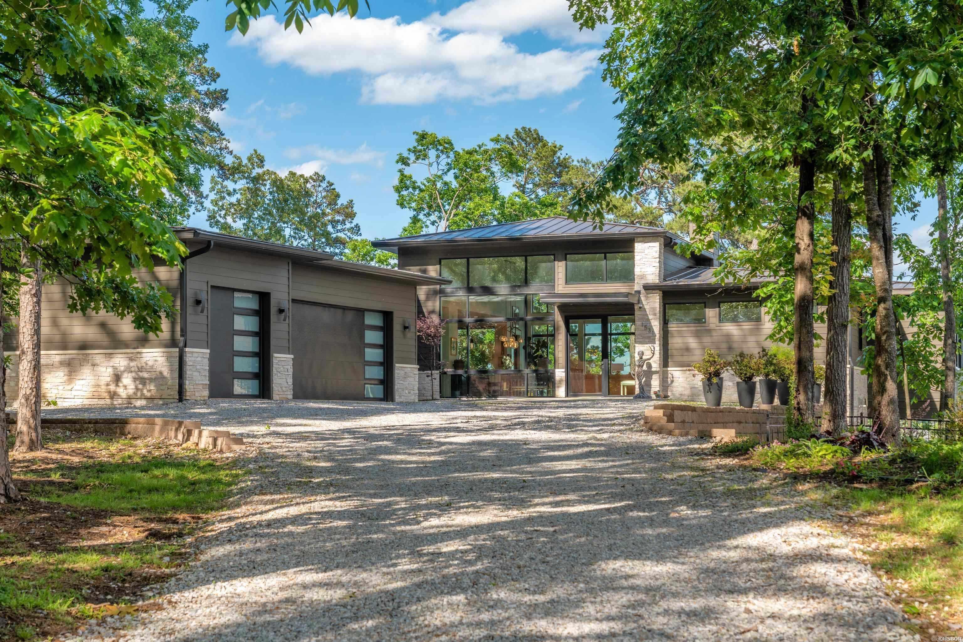 1531 Marion Anderson  Hot Springs, AR
