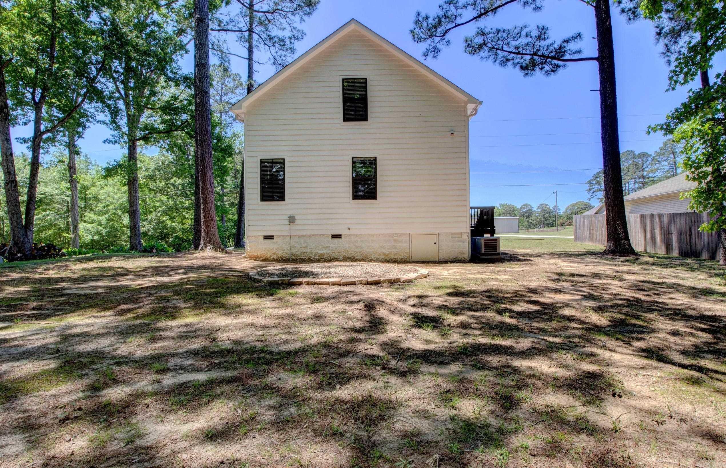 12617 Coulter Lake Rd  Mabelvale, AR