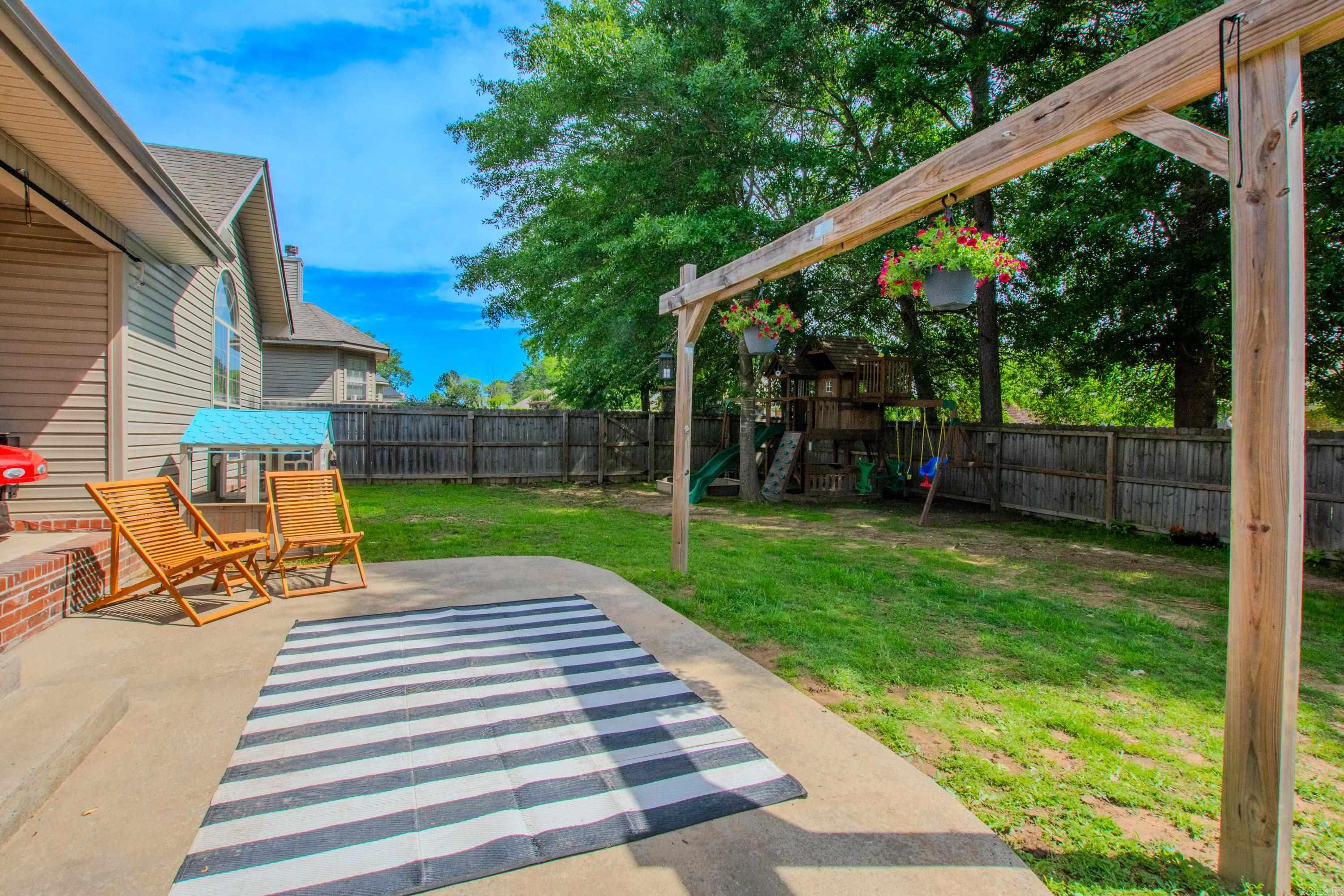 306 Hidden Meadows  Benton, AR