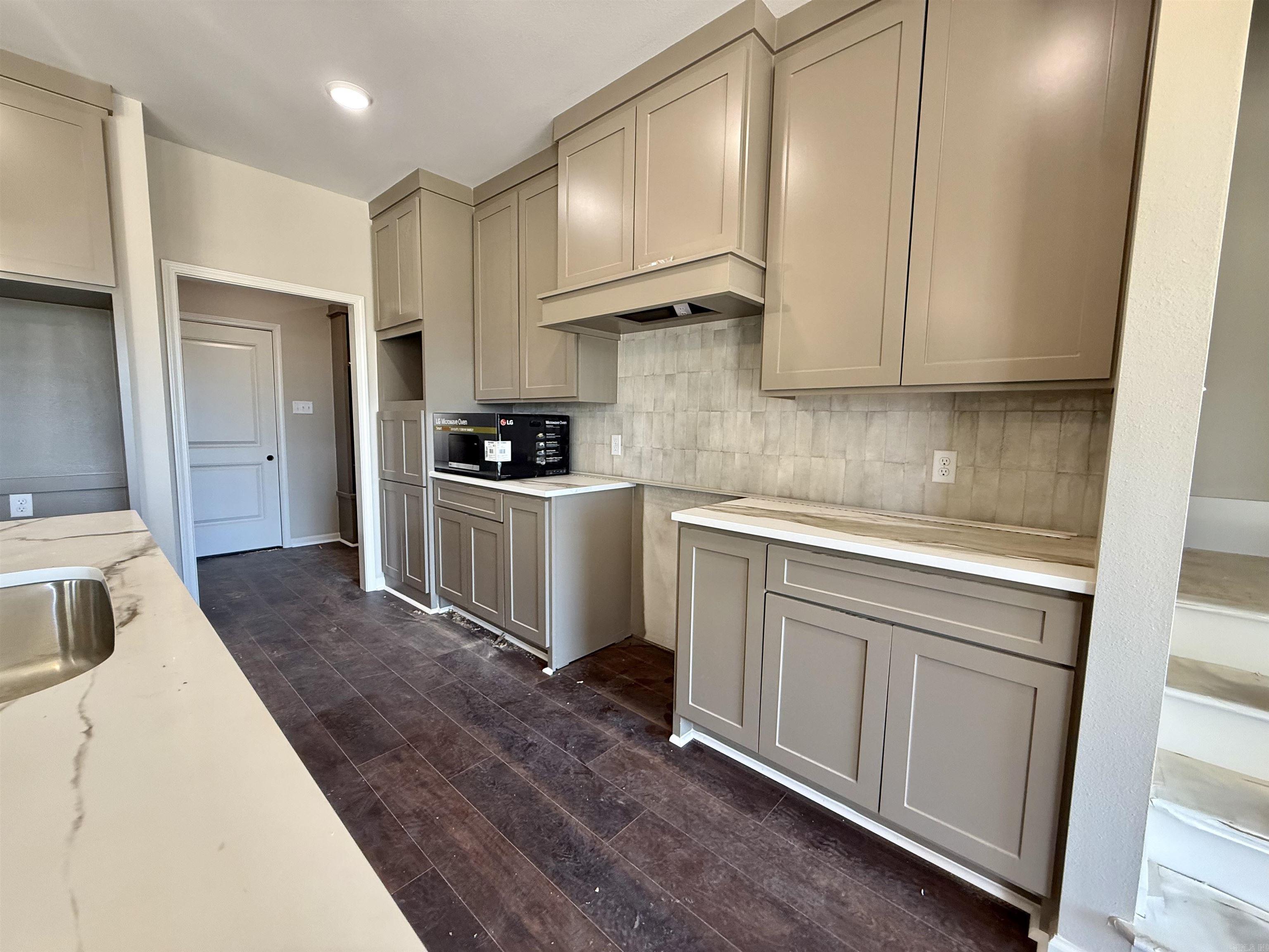 4015 Creek Top  Bauxite, AR