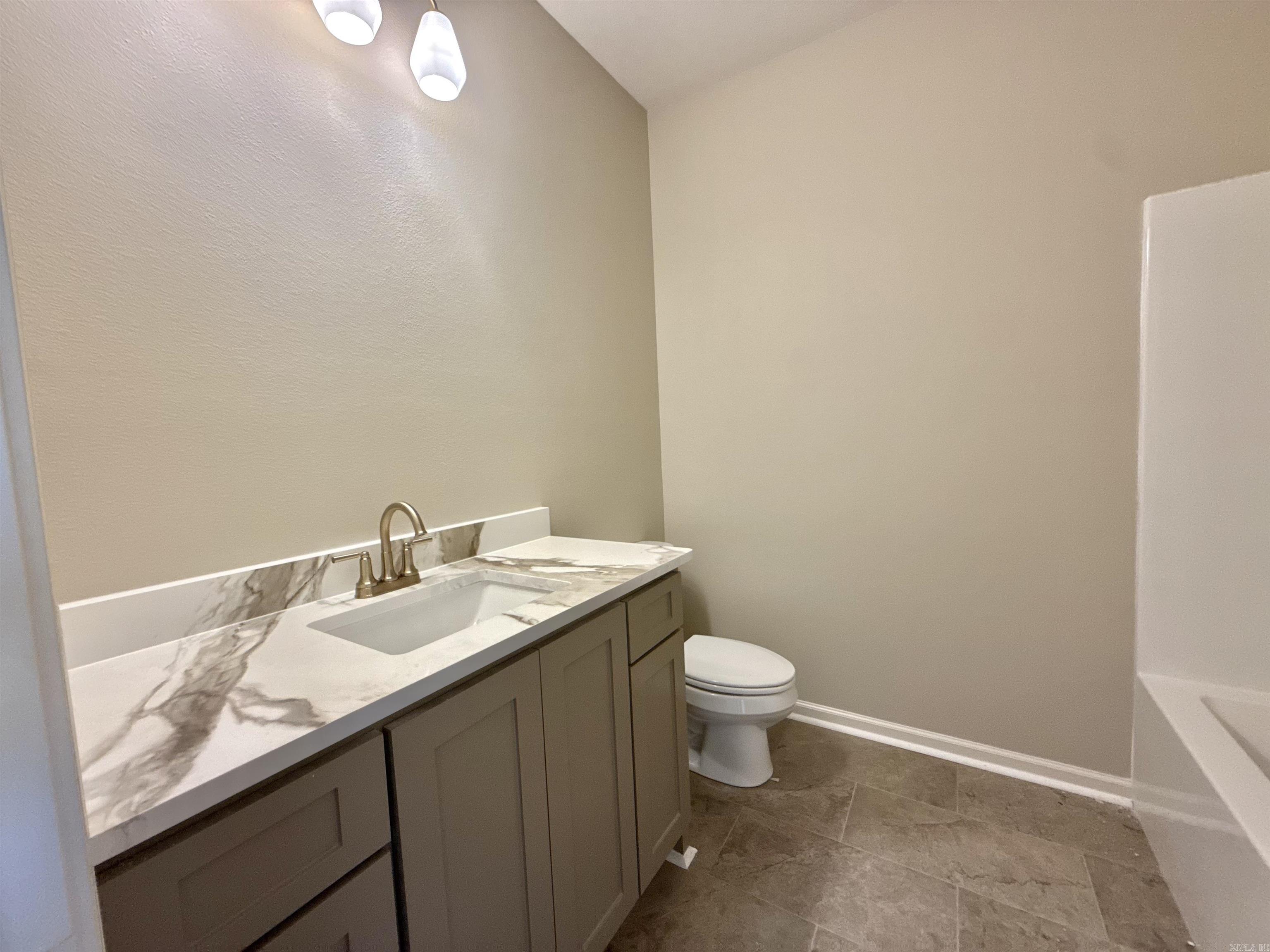 4015 Creek Top  Bauxite, AR