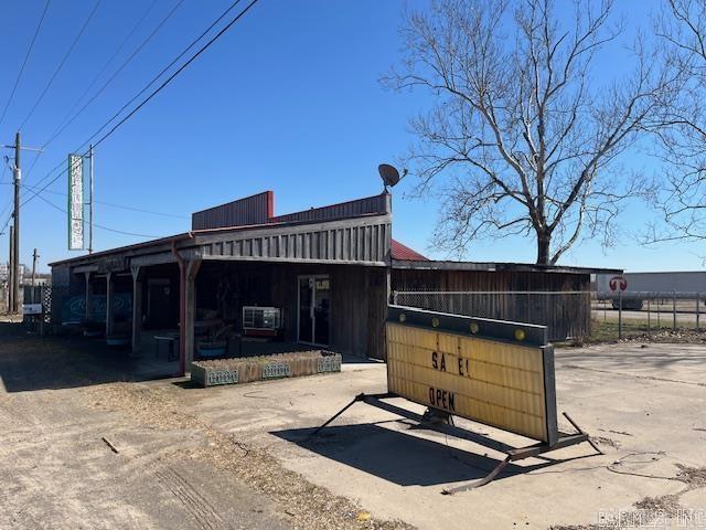 4208 S Highway 65  Pine Bluff, AR